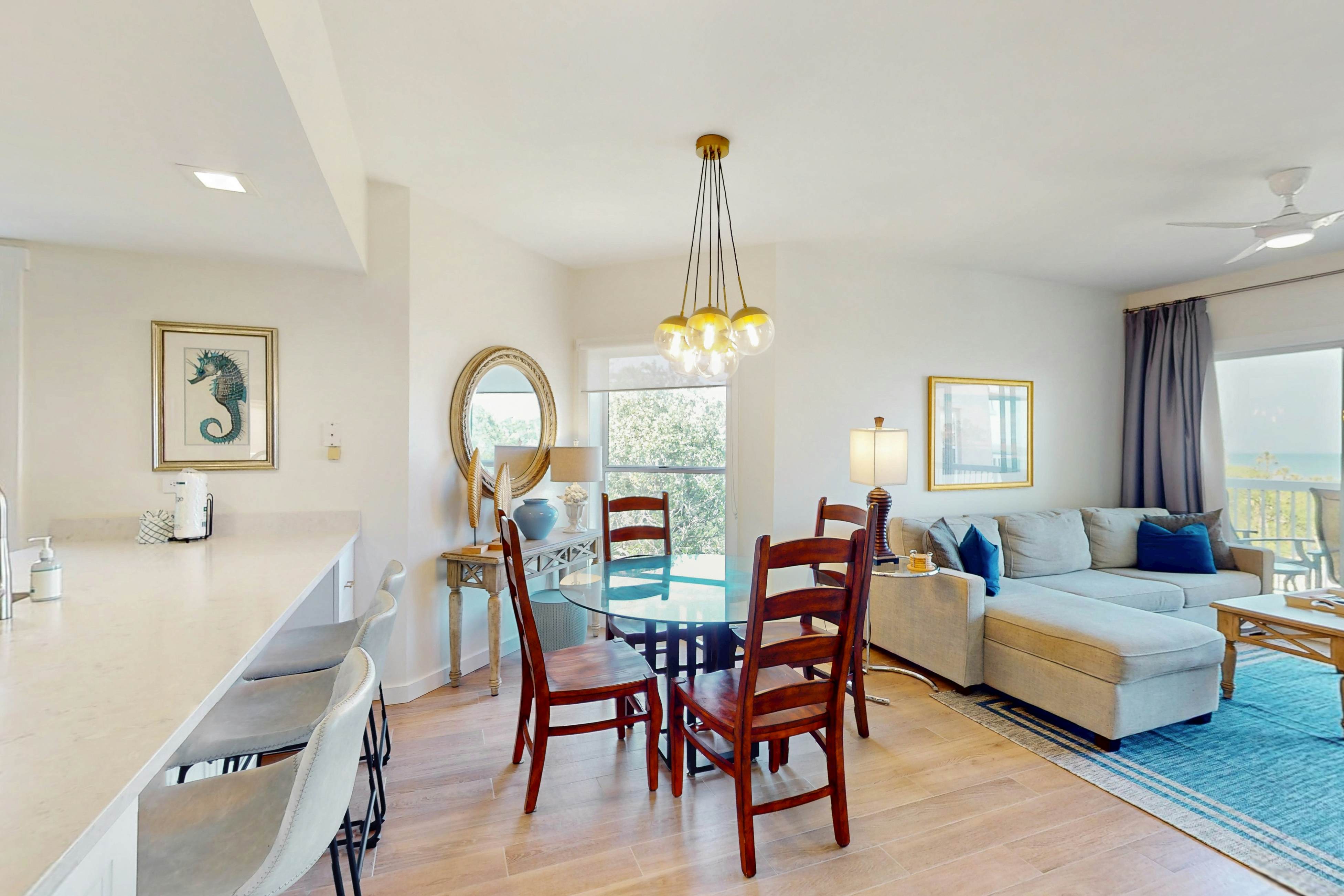 Barrington Court 409