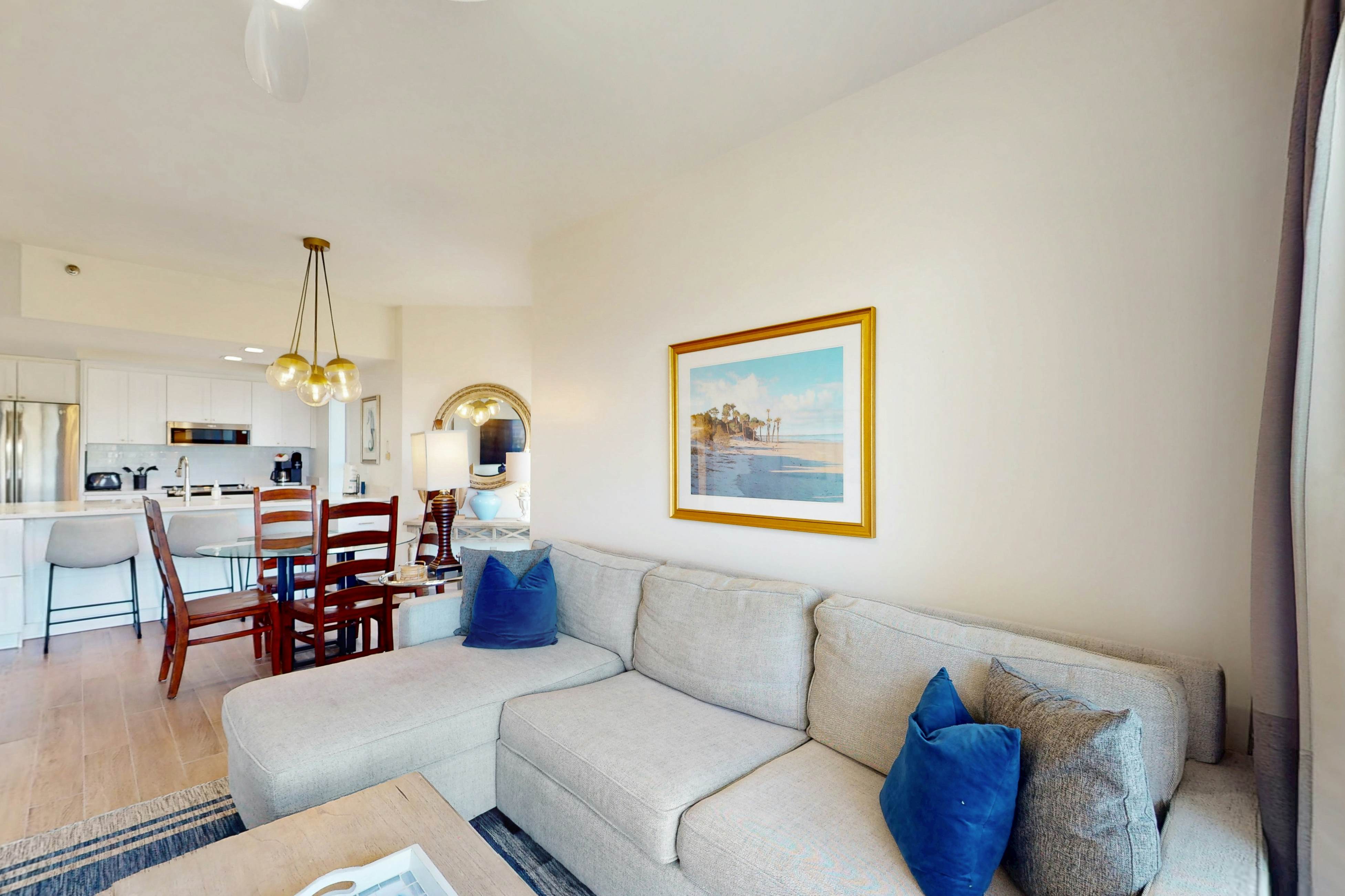 Barrington Court 409