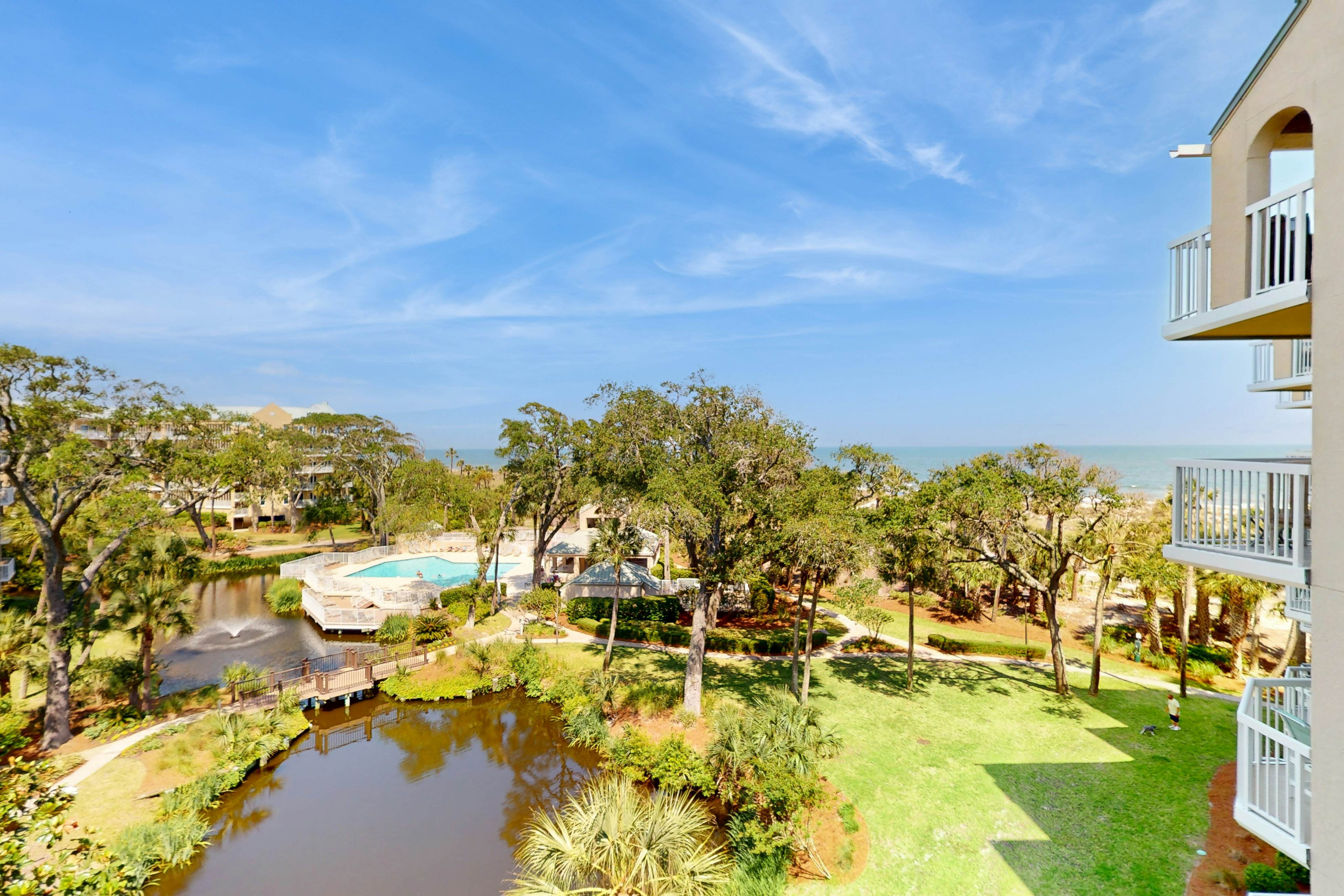 Barrington Court 409