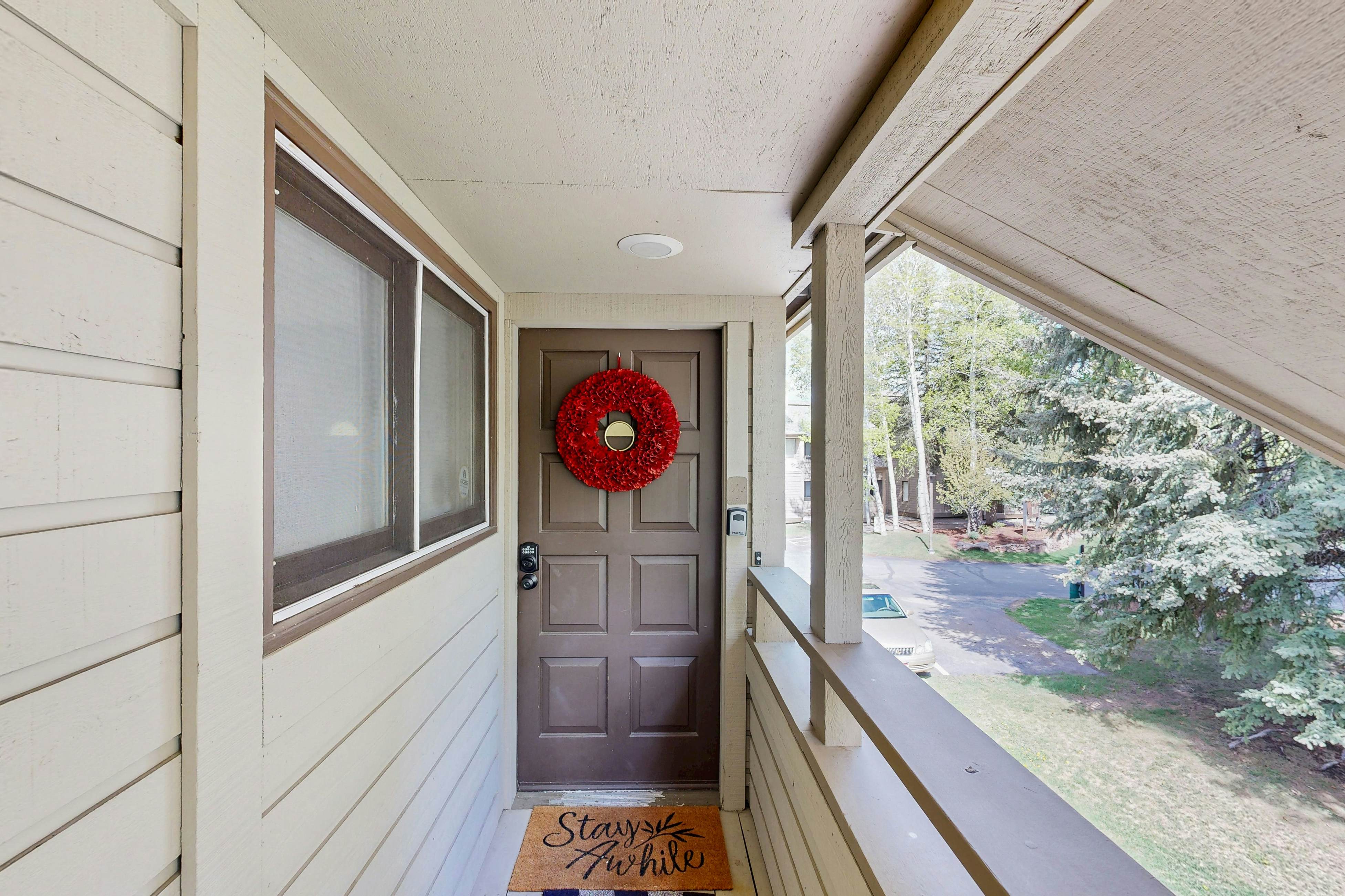 Modern Alpine Getaway