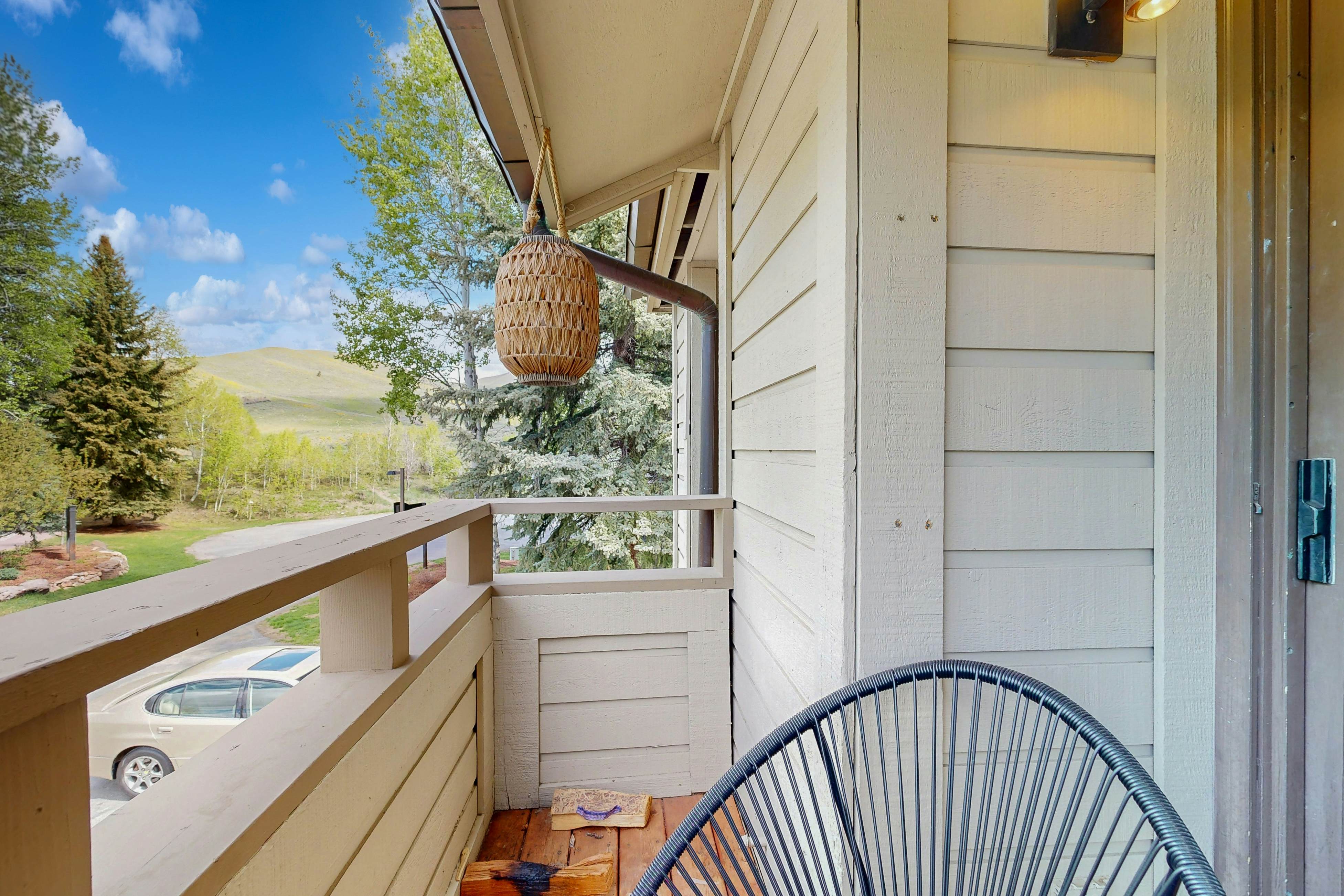 Modern Alpine Getaway