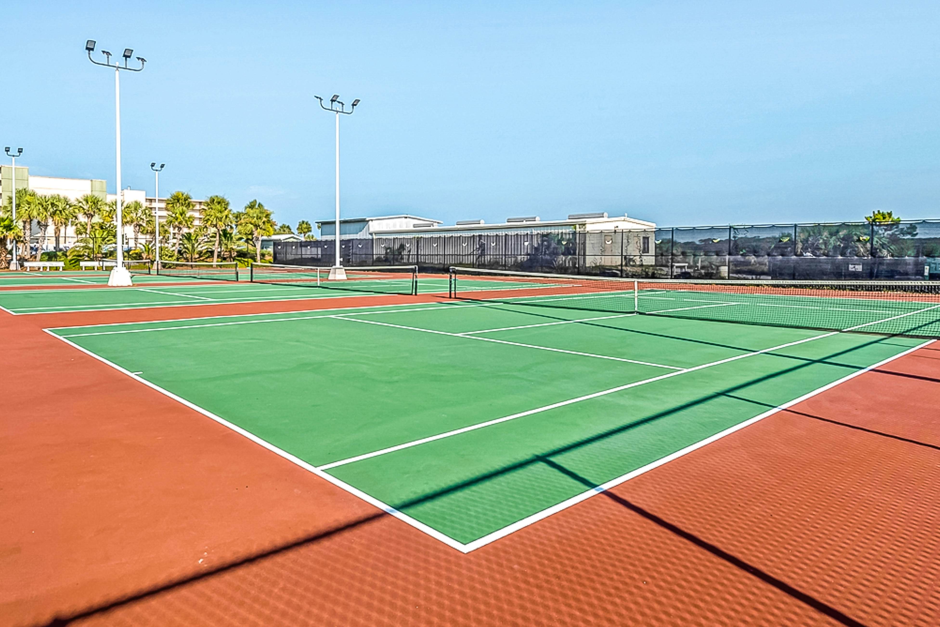 Pinnacle Port B1 -708