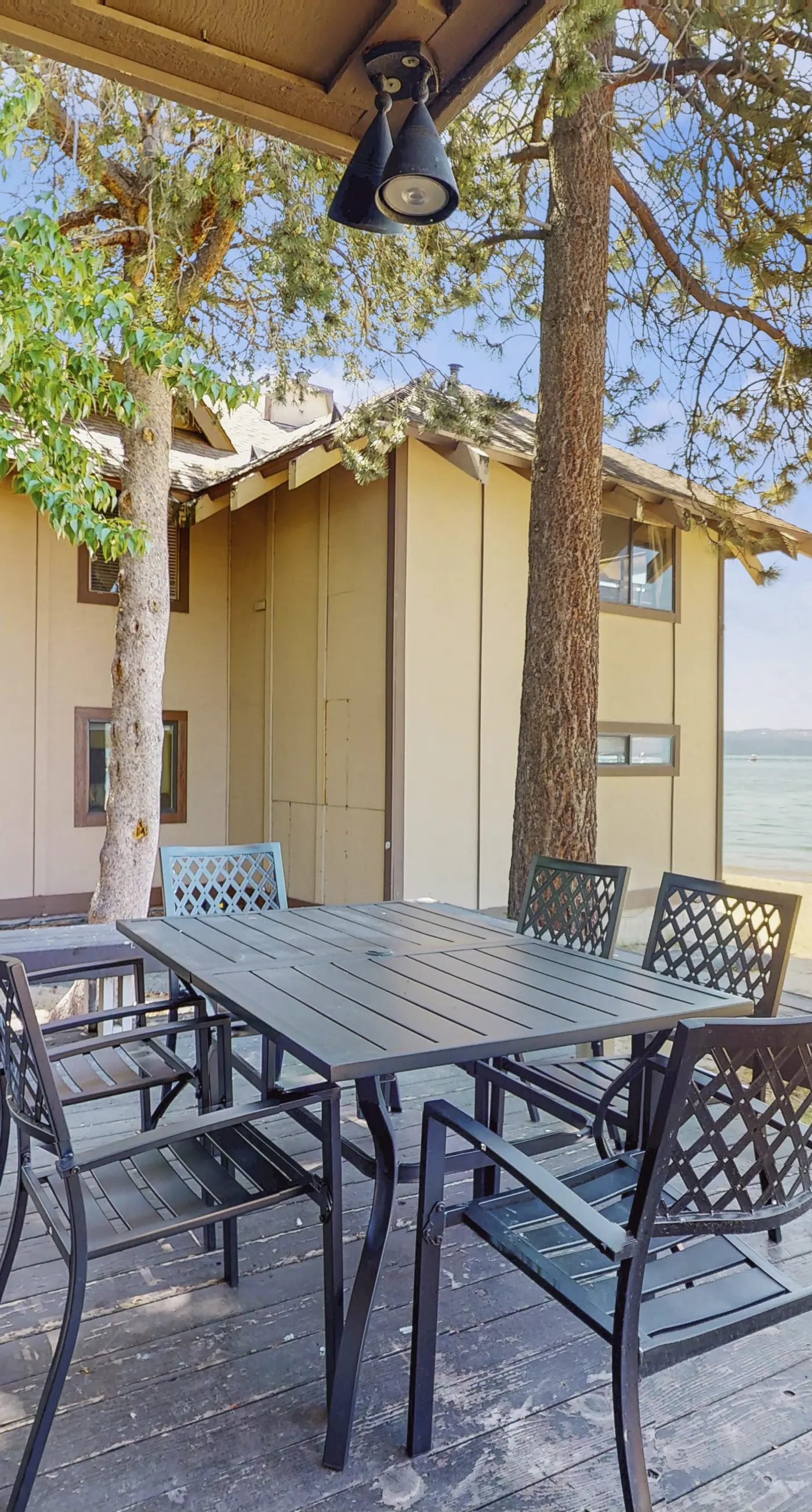 Lakeland Village 642