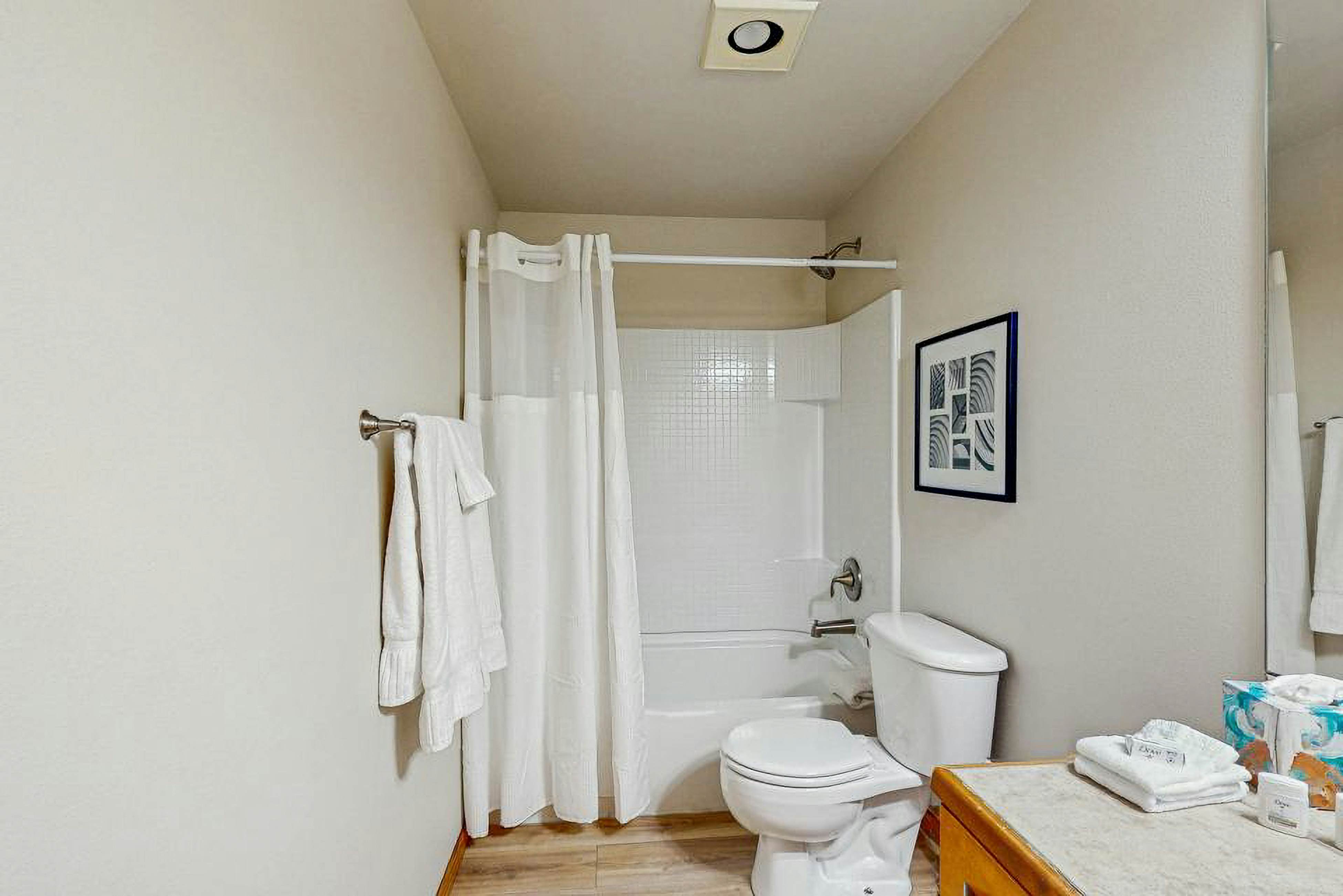 Seattle Adventure & Stadium Getaway -  Lower Level