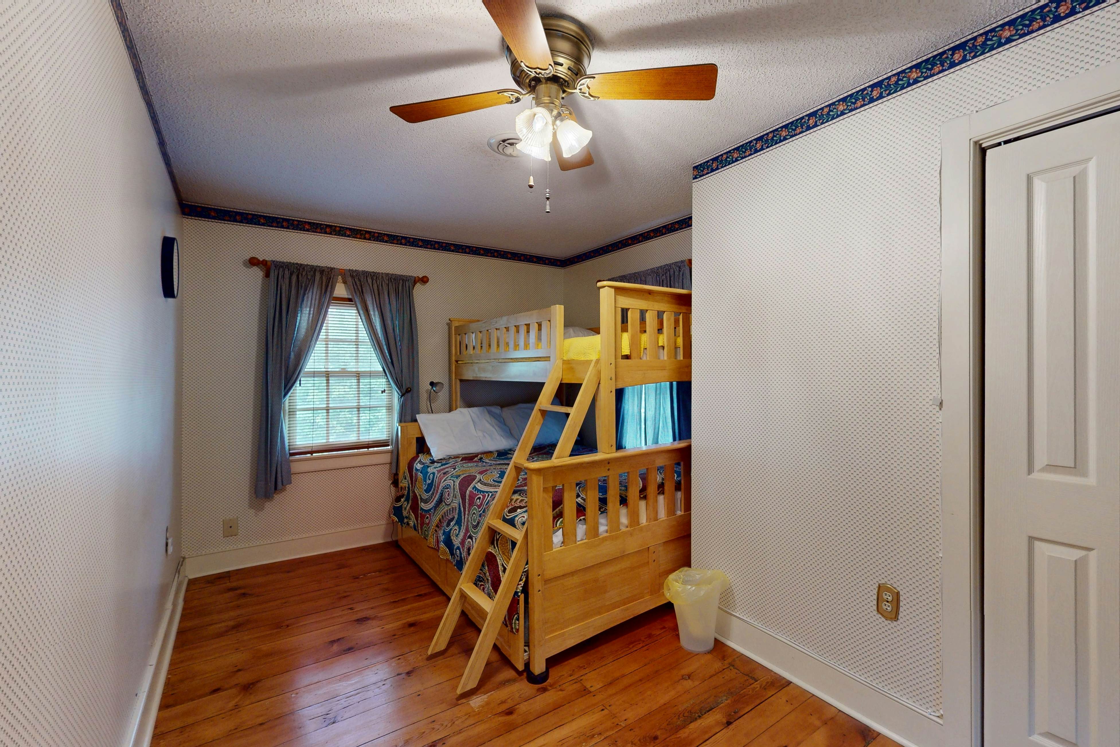 Town of Lewes - 107 E 4th St