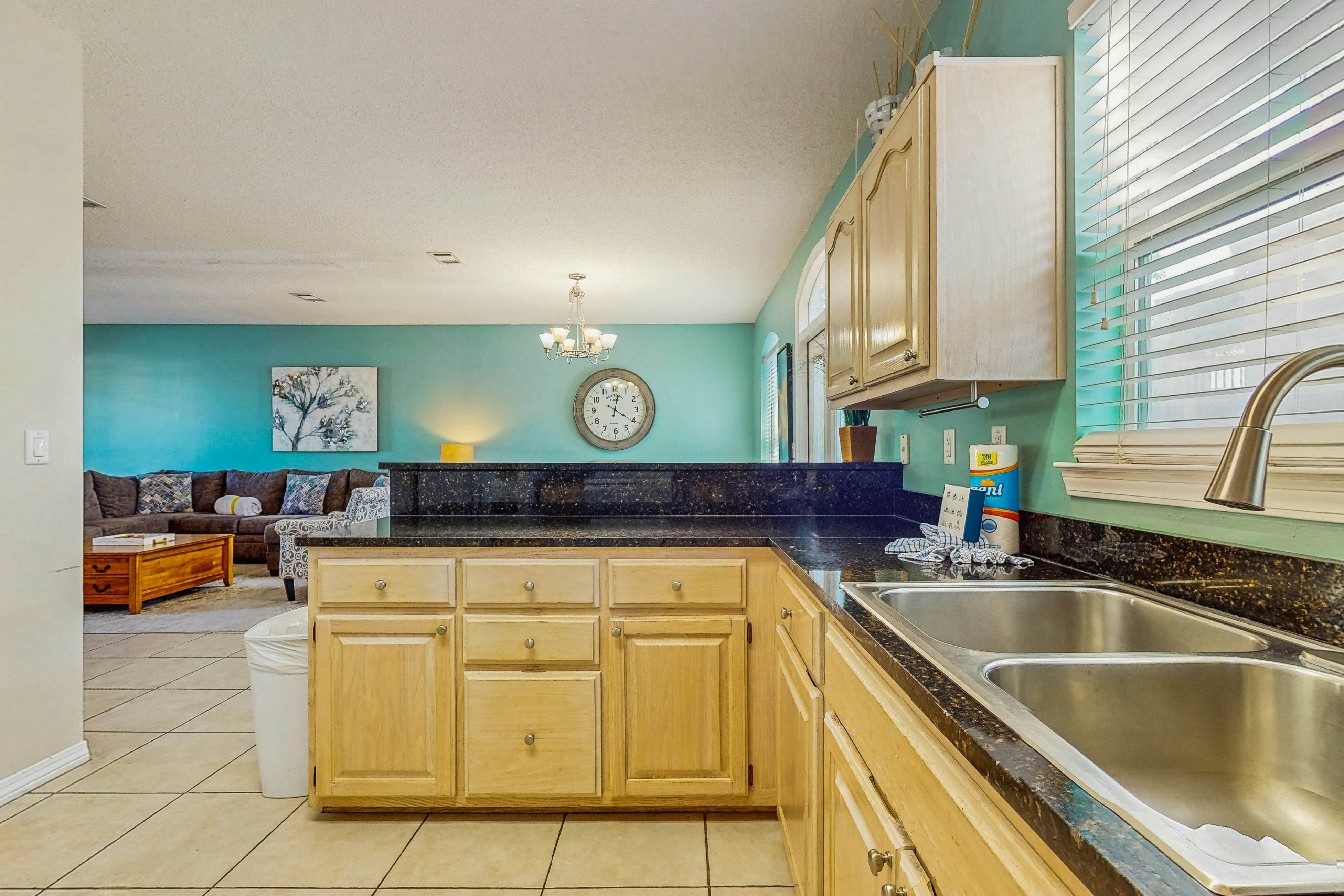 Emerald Shores - Beach Peach