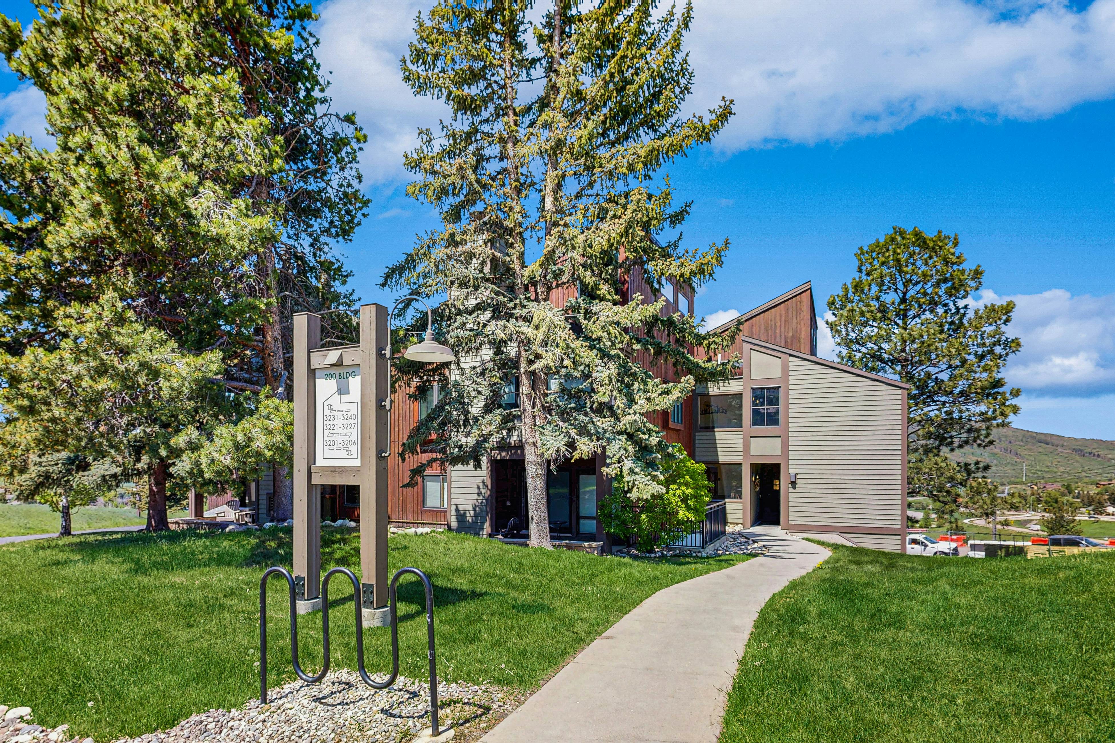 Emerald Views at the West