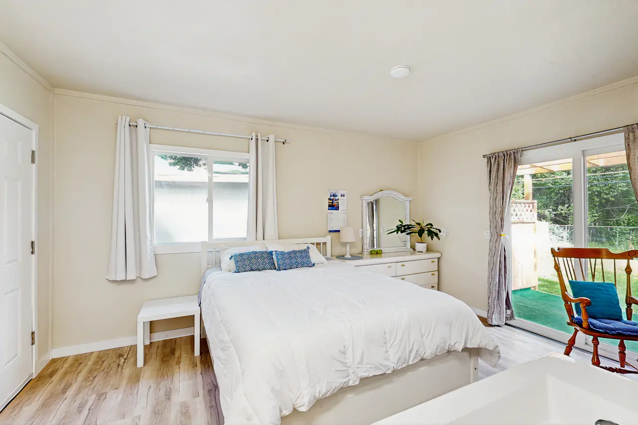 Glacier Groove Getaway Studio | 0 Bed Anchorage, AK Studio | Vacasa