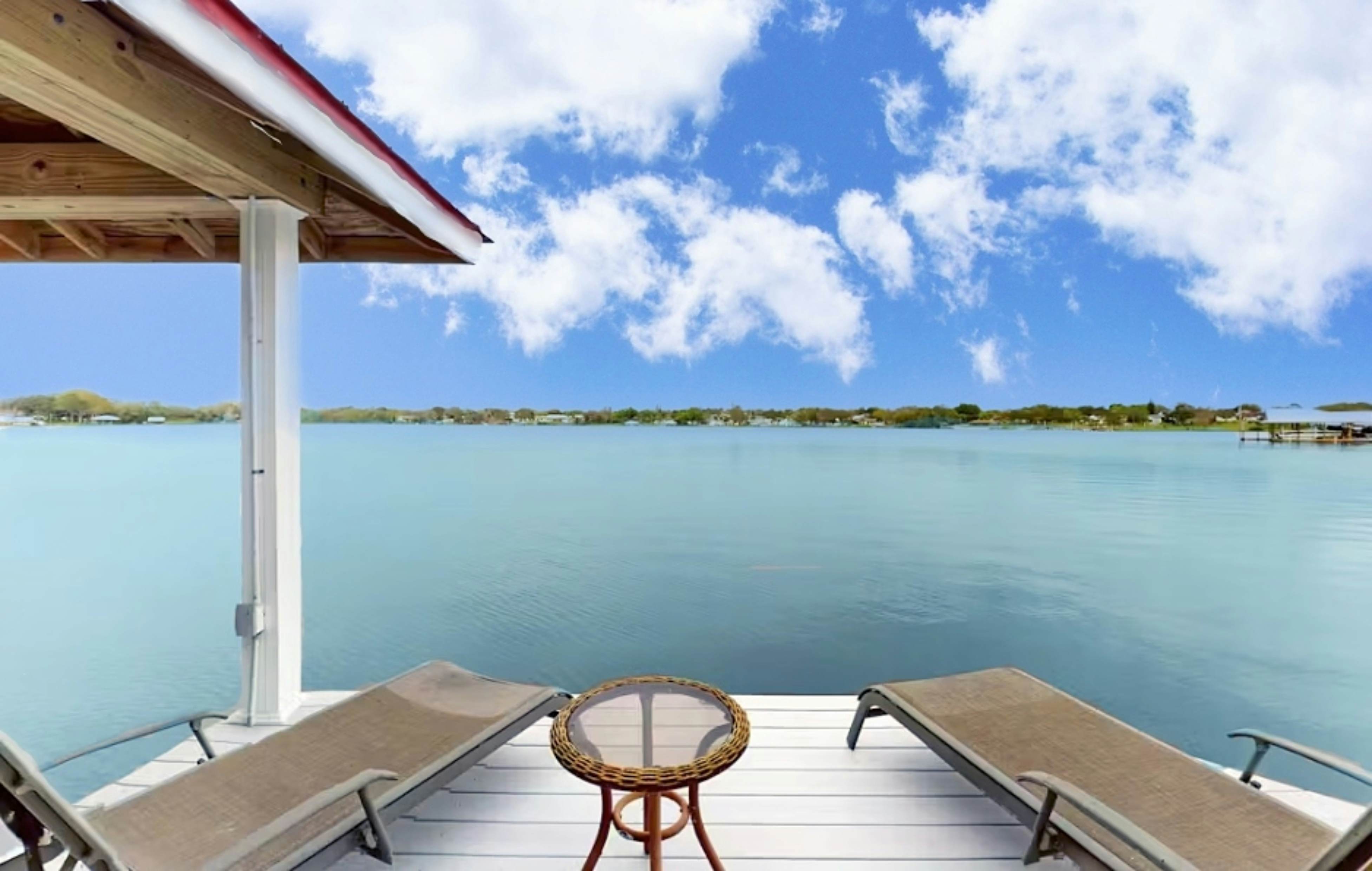 Paradise on Lake Henry