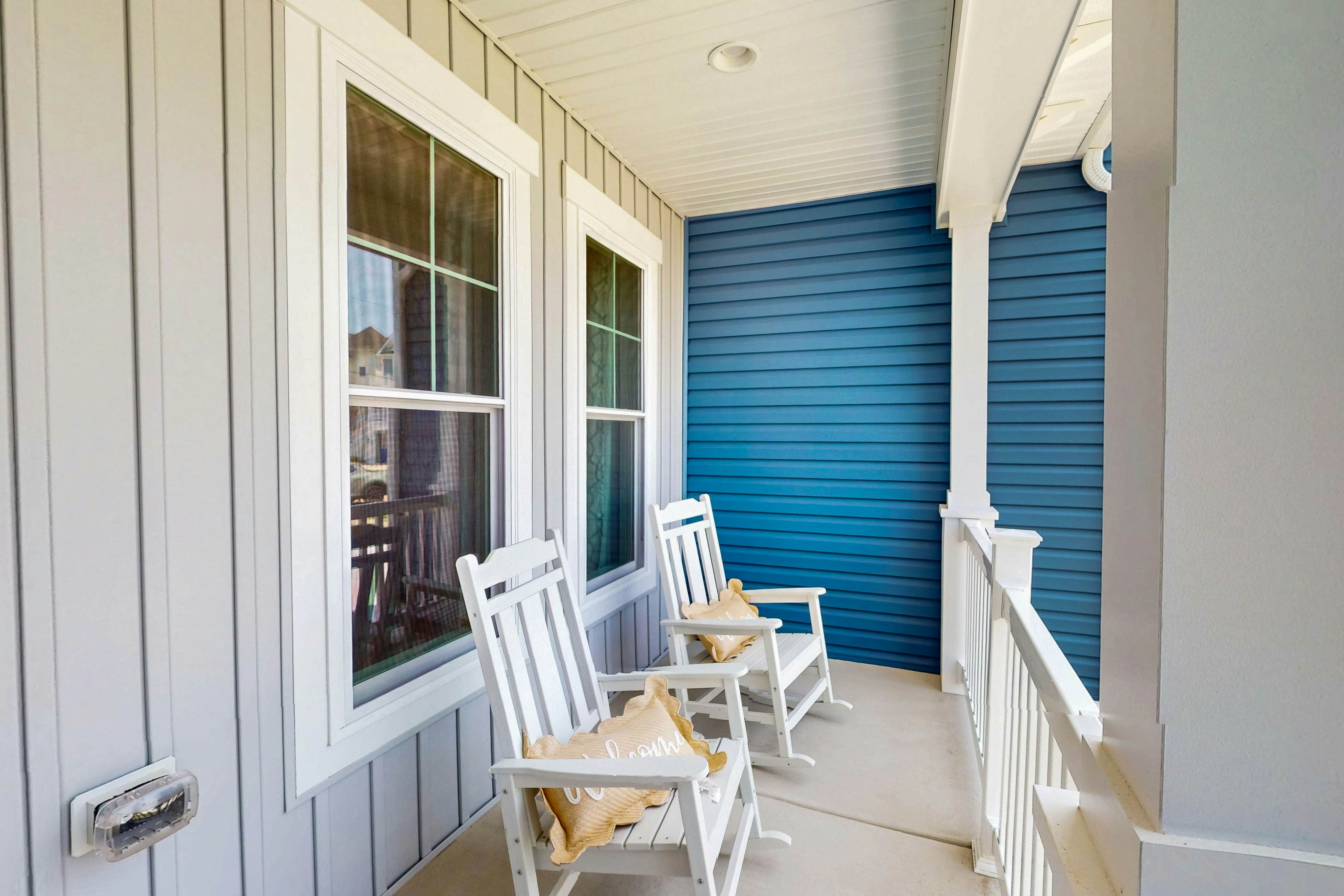 Bay Dreams - 31415 Erie Ave