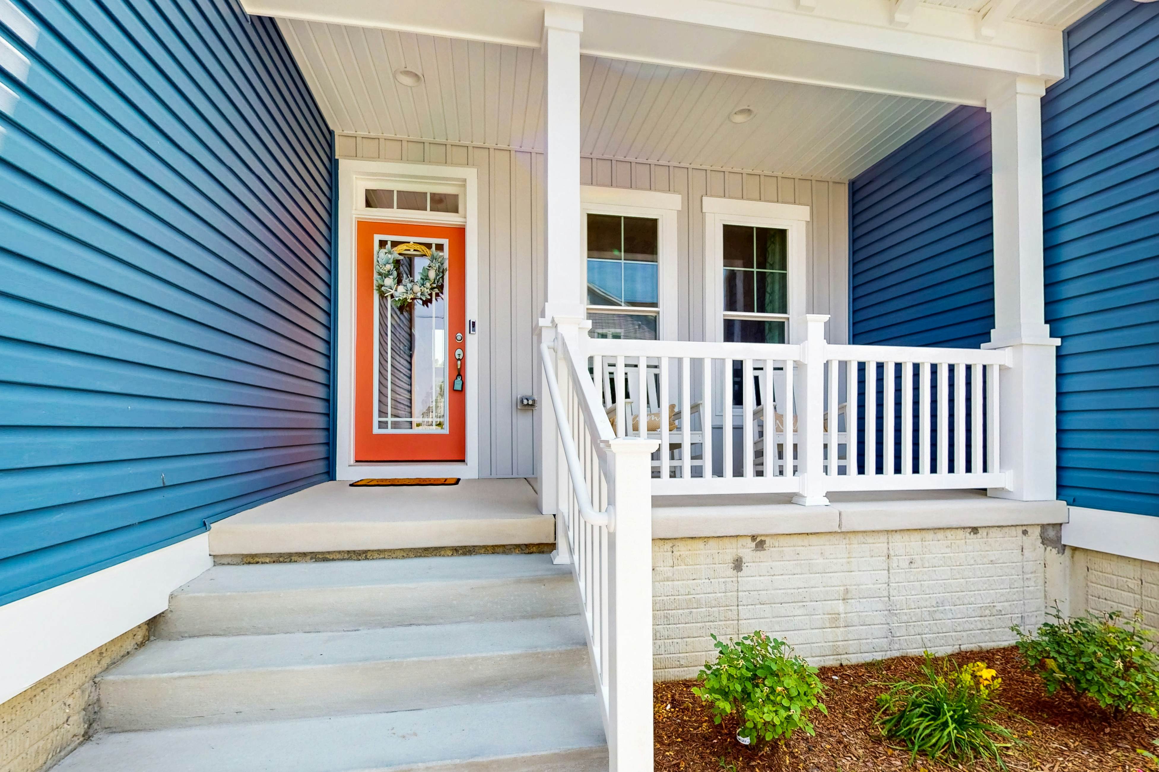 Bay Dreams - 31415 Erie Ave