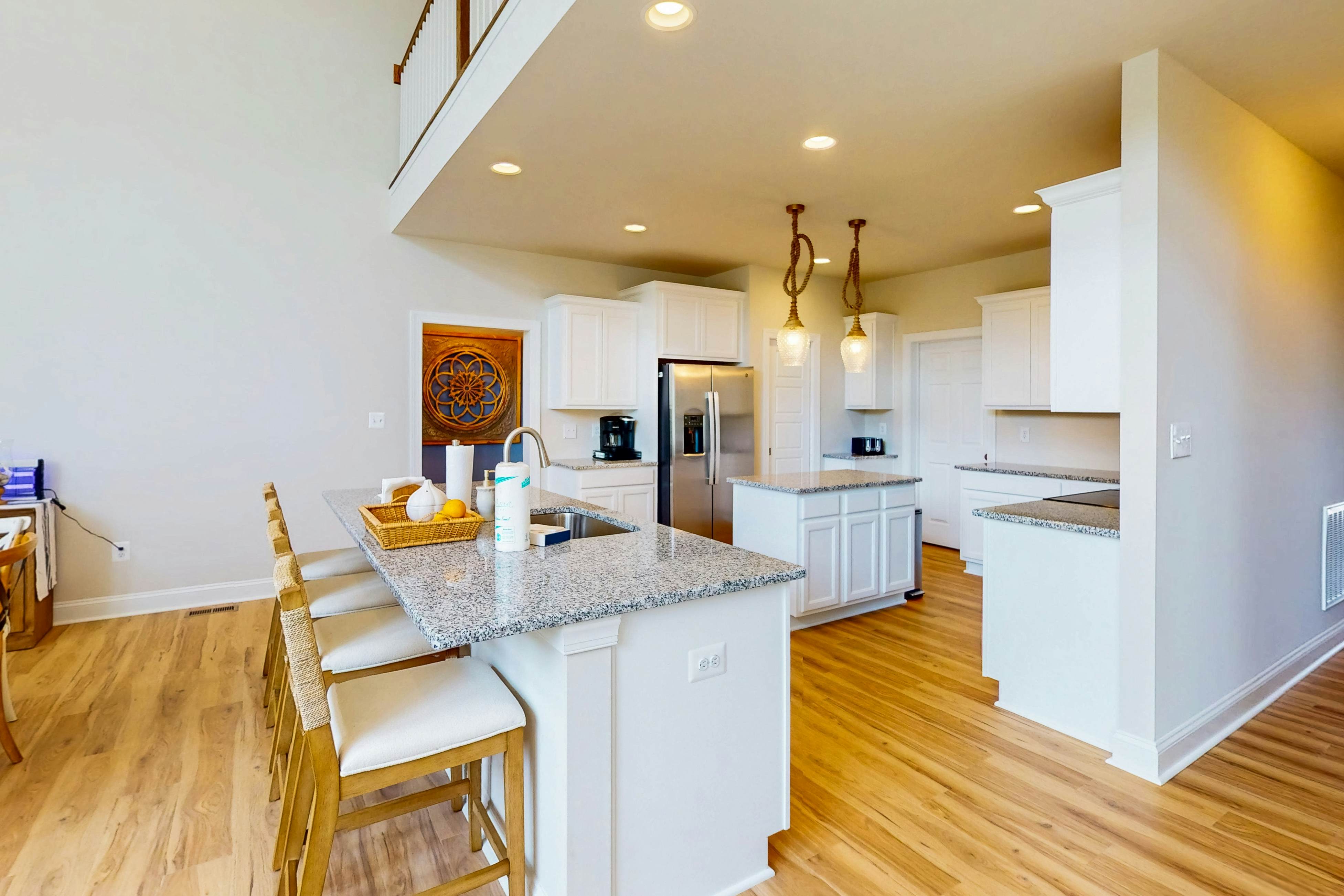 Bay Dreams - 31415 Erie Ave