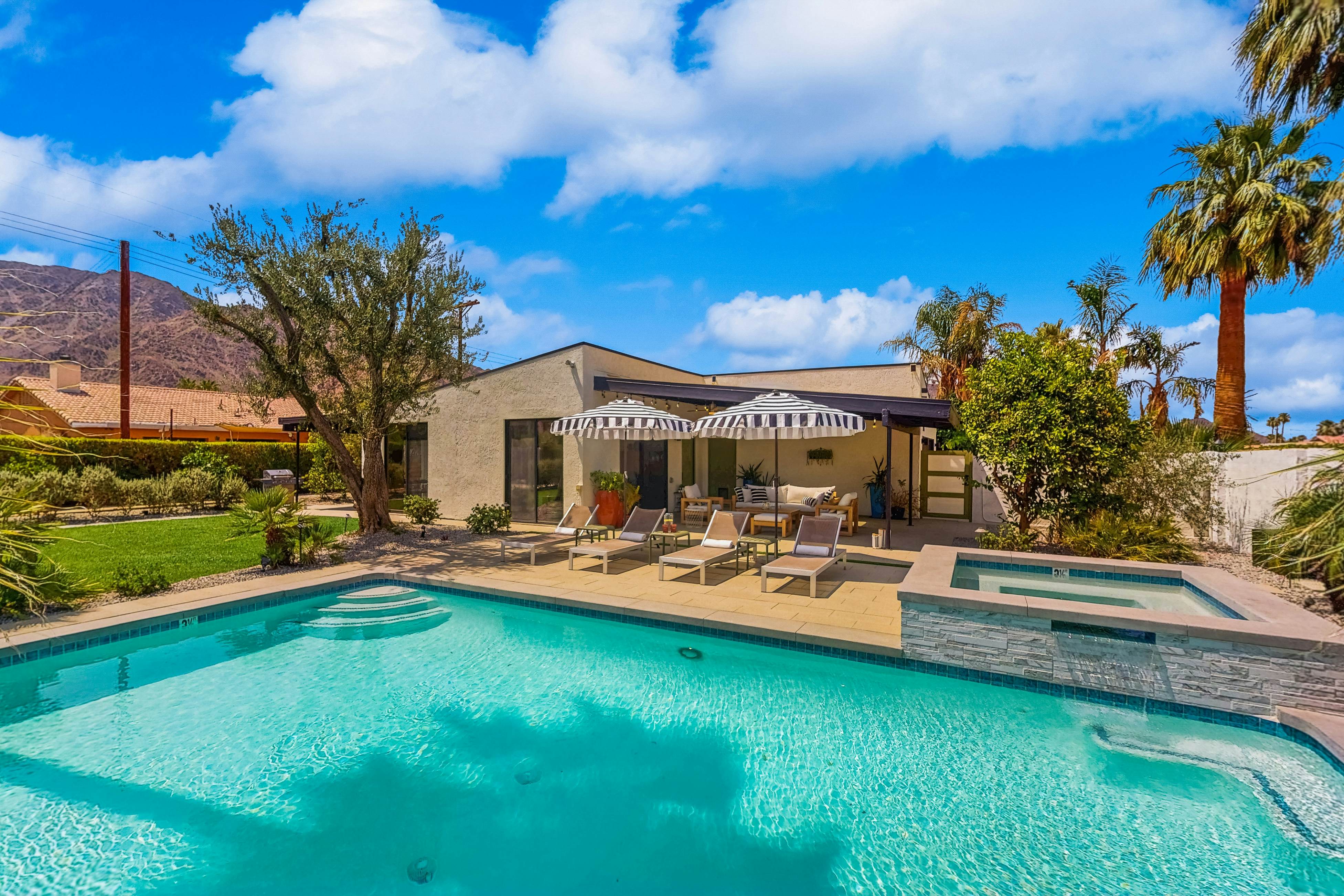 Jewel of the Desert - 259342