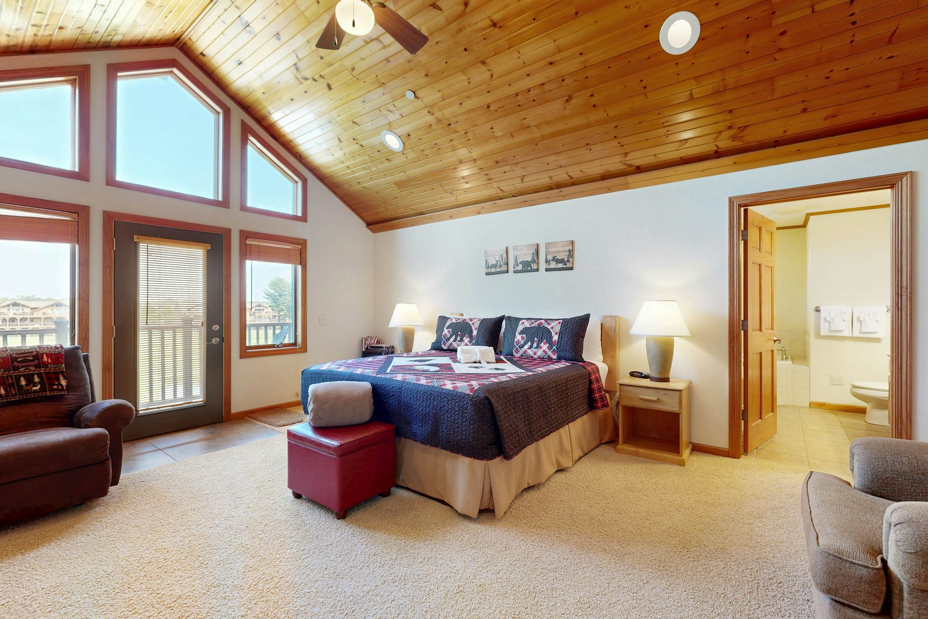 Fountain View Between Holes 1 & 2