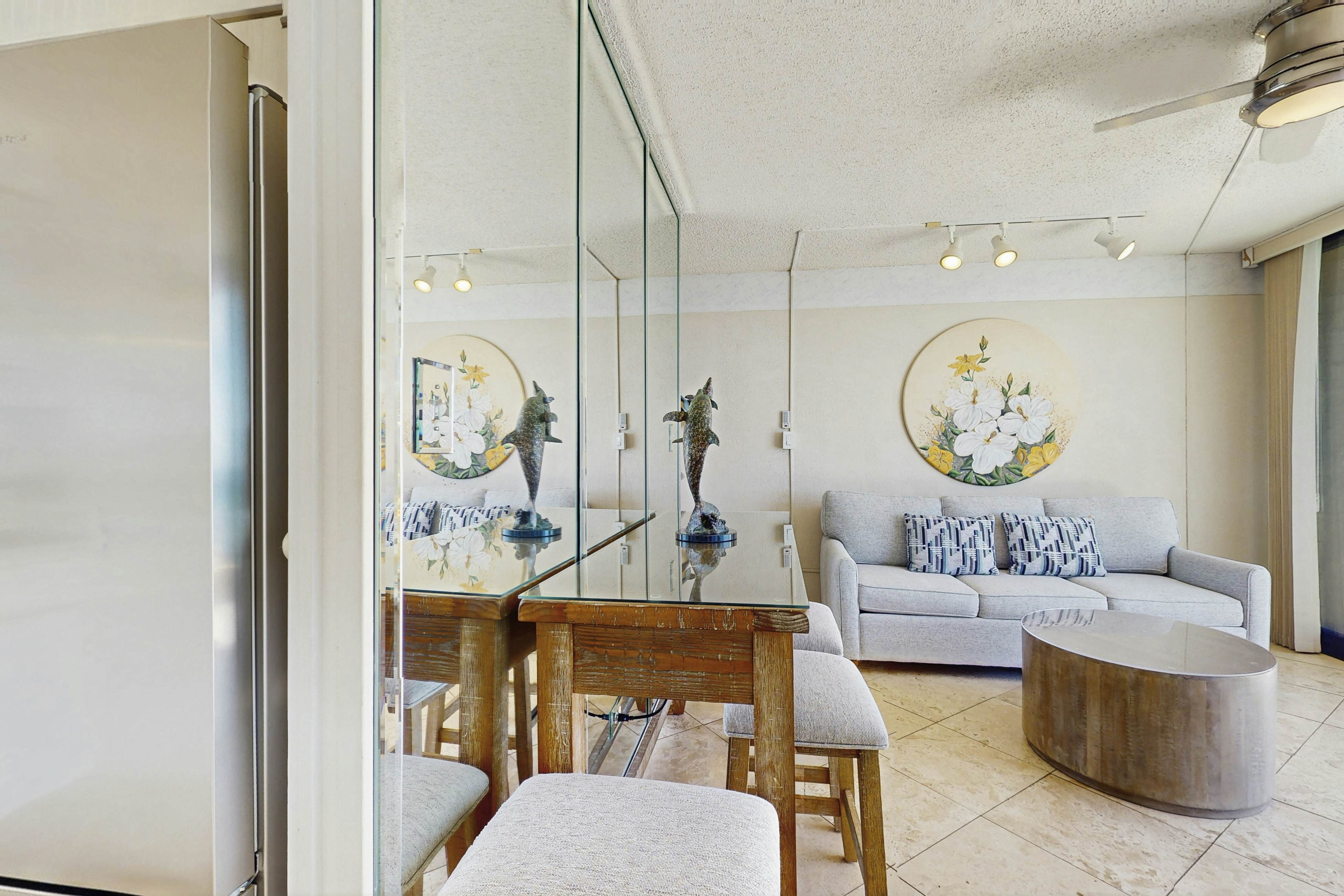 Paki Maui Penthouse 409