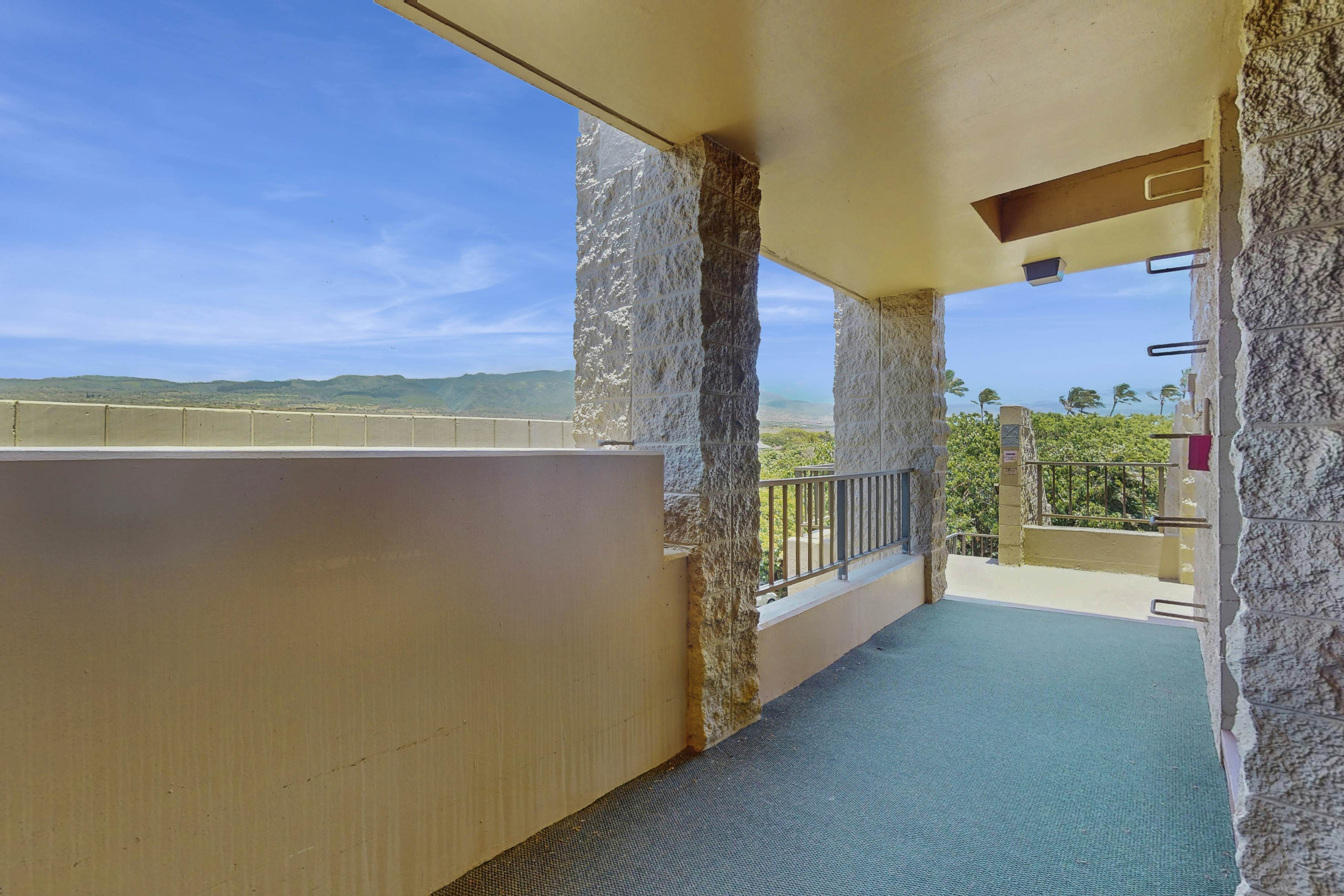 Paki Maui Penthouse 409