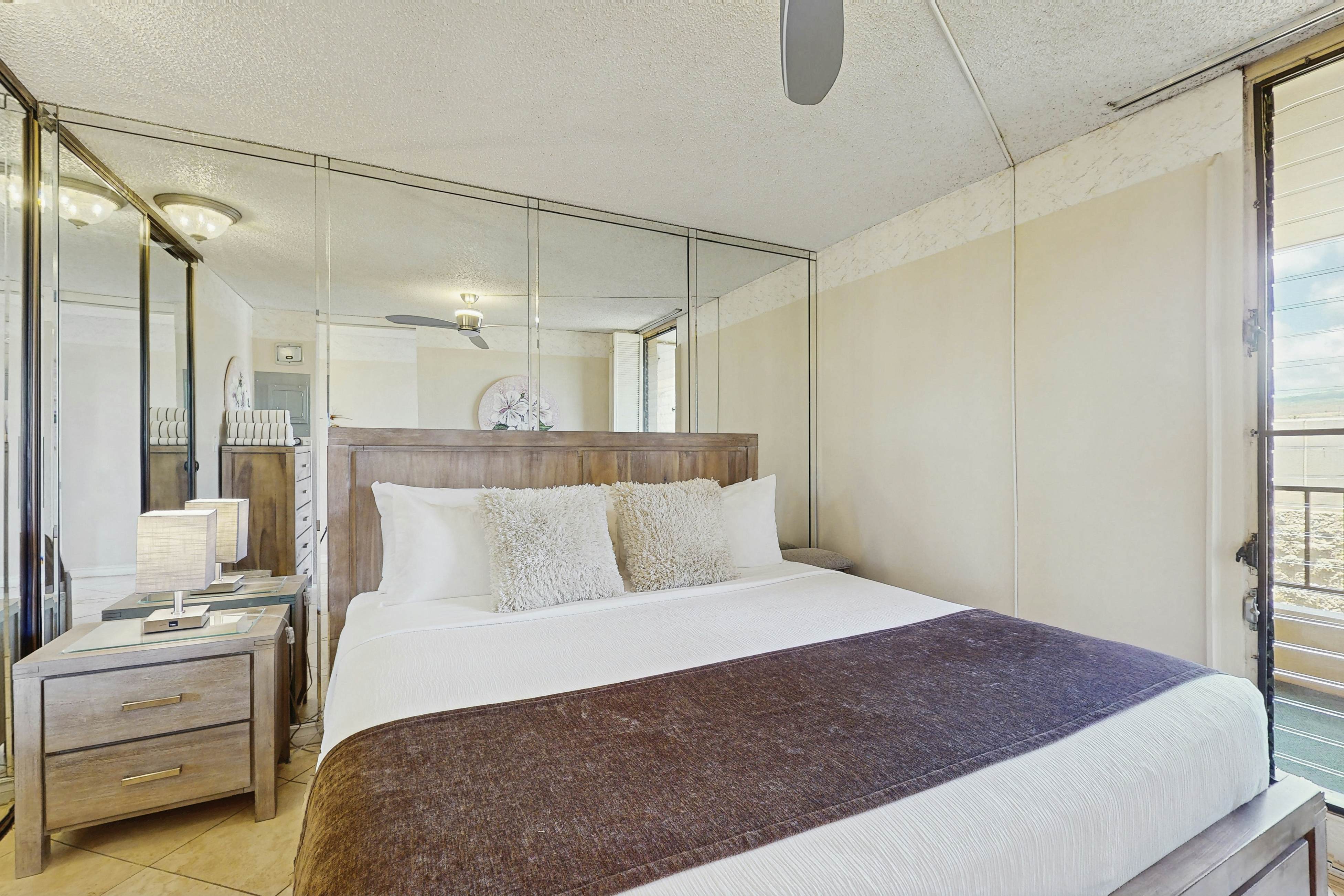 Paki Maui Penthouse 409