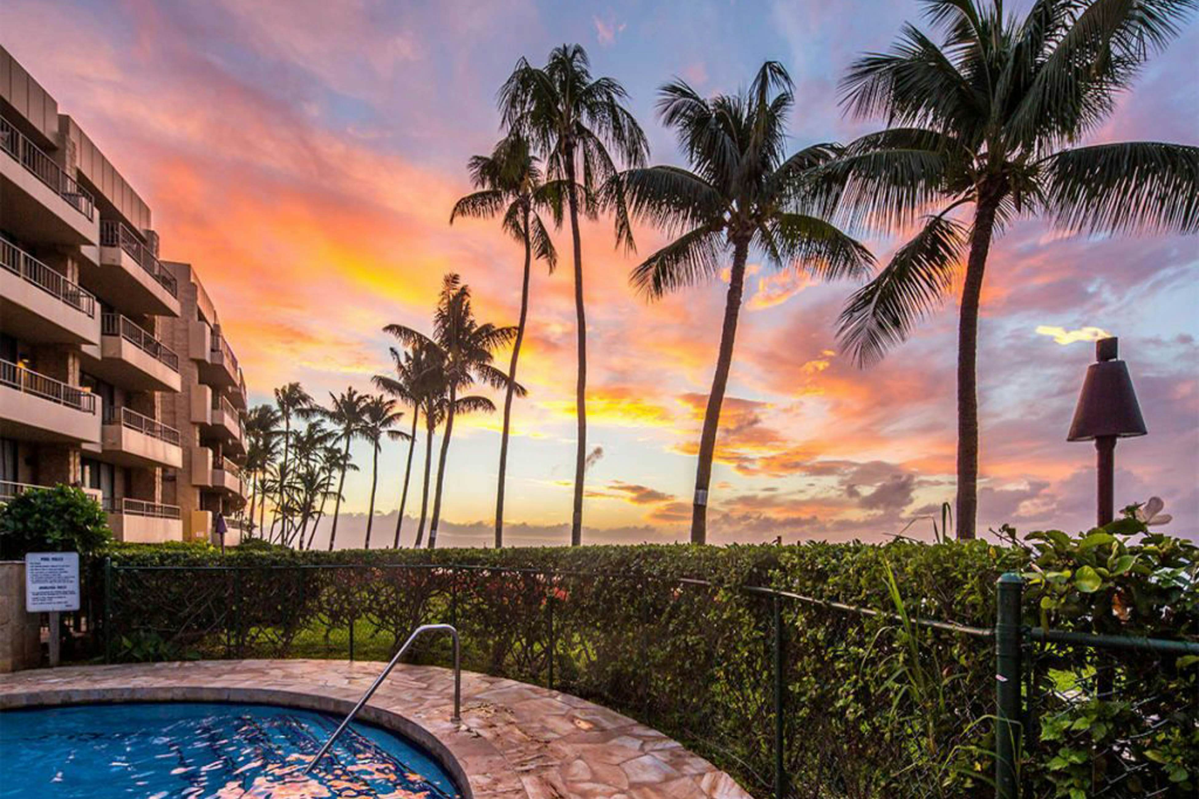 Paki Maui Penthouse 409