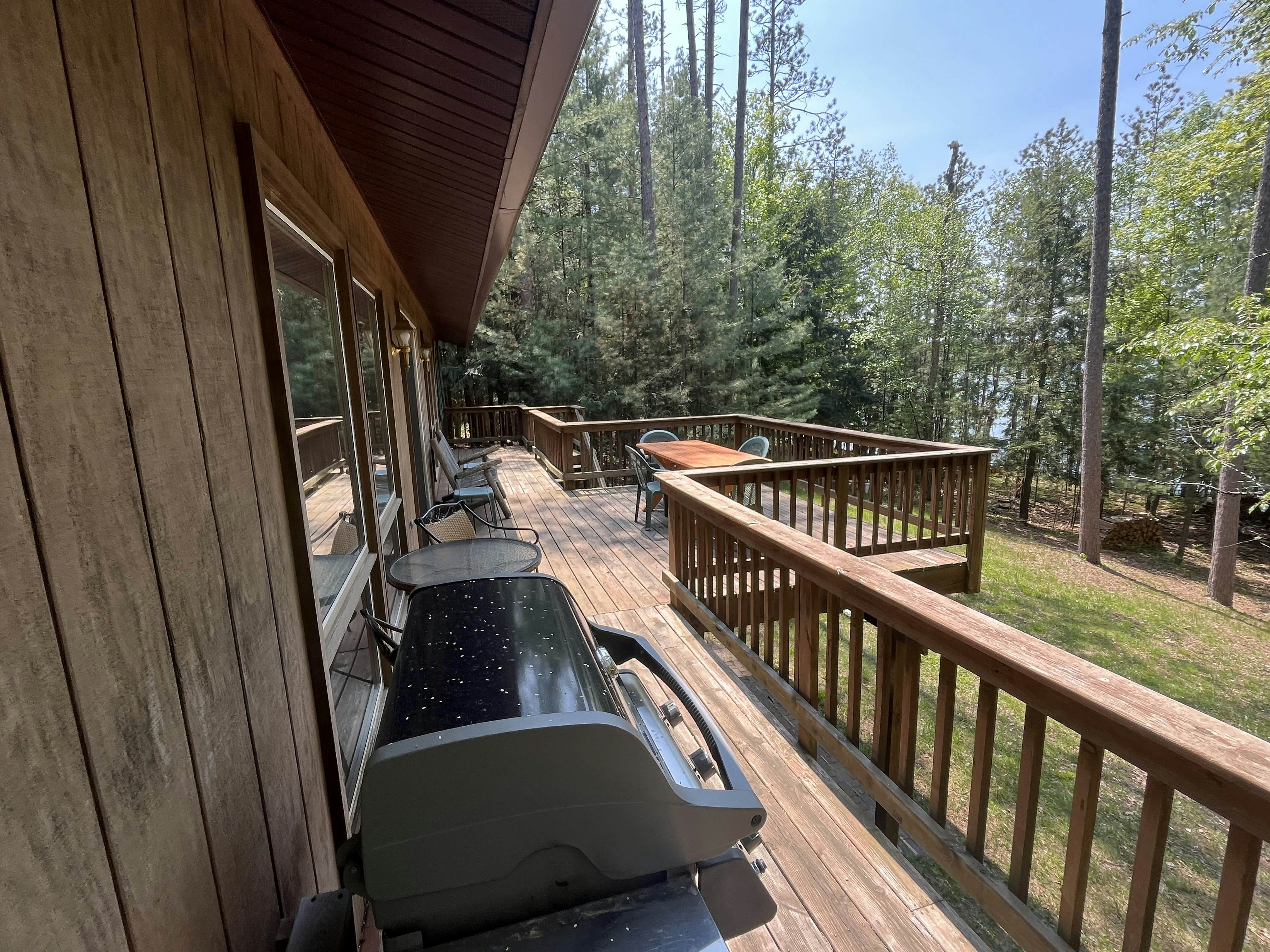 Swaying Pines Estate 