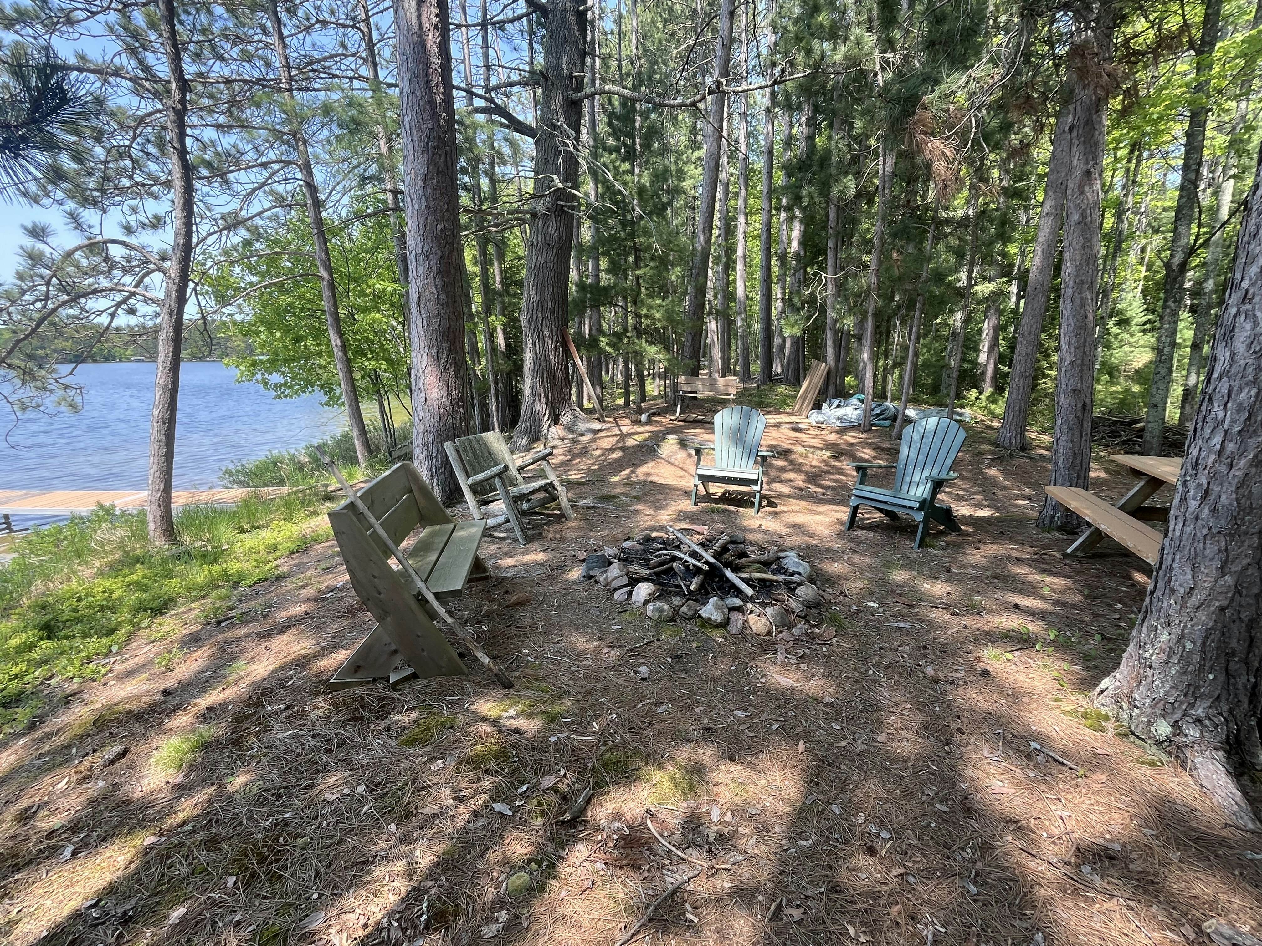 Swaying Pines Estate 