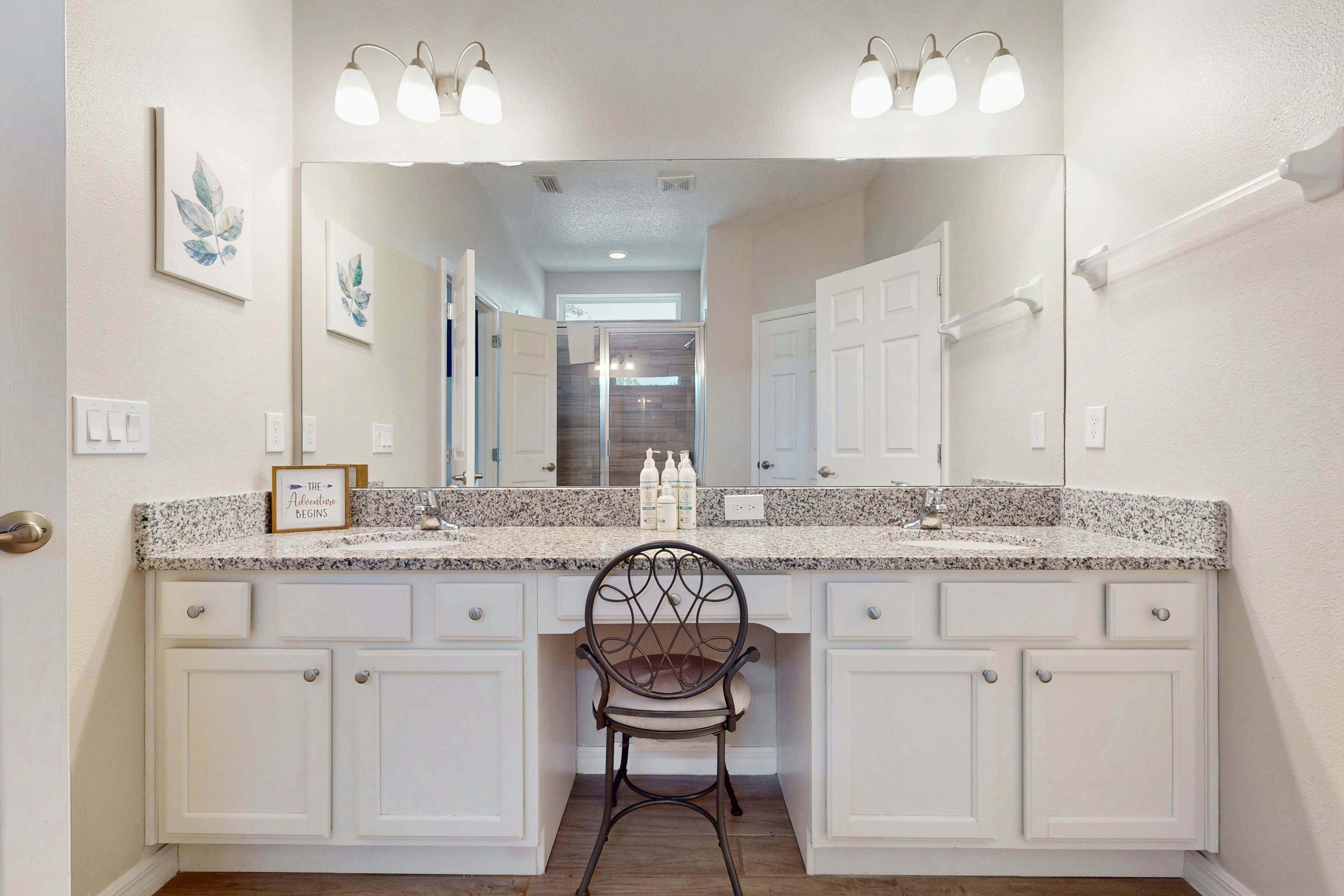 Coastal Breeze Mansion - Solterra