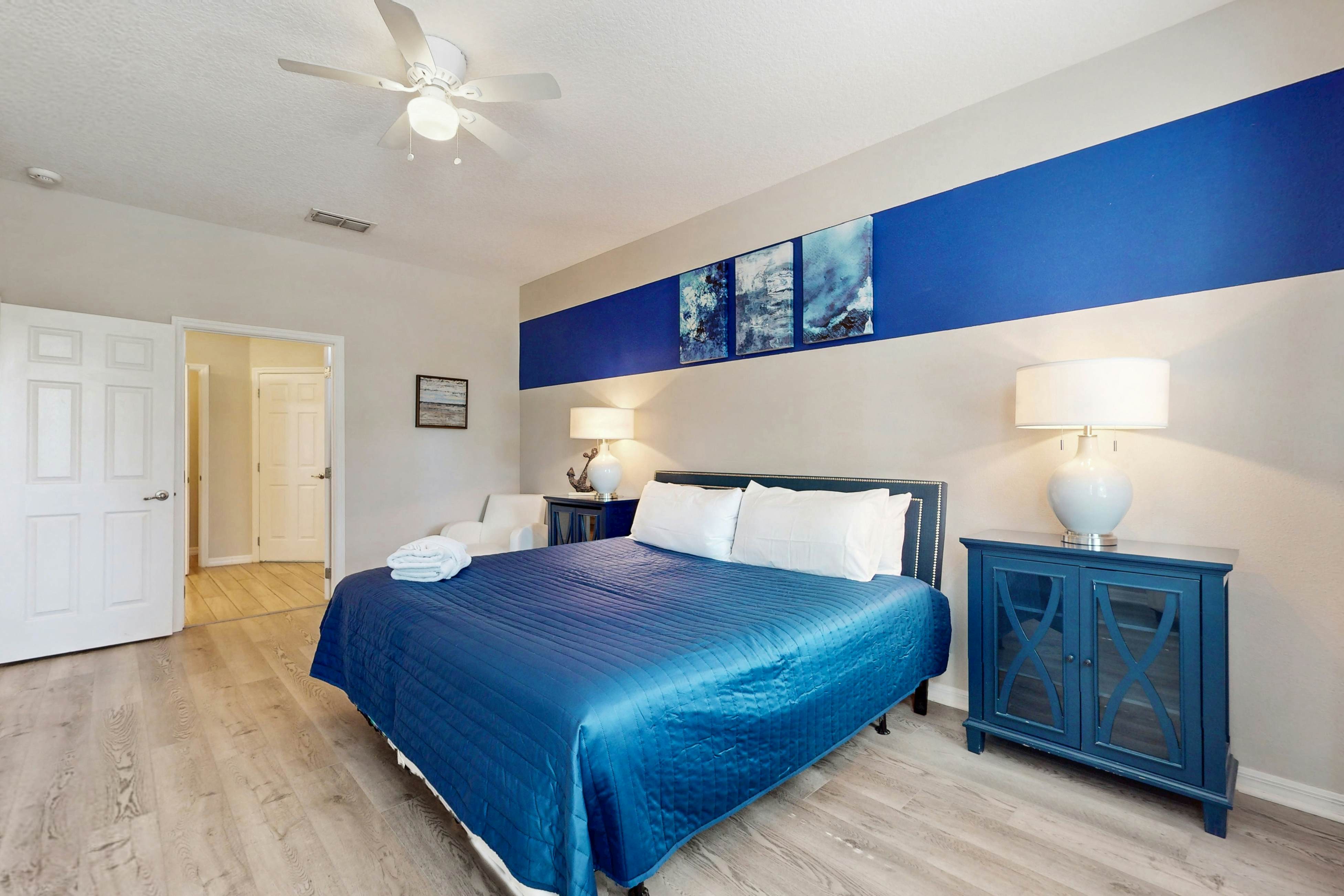 Coastal Breeze Mansion - Solterra