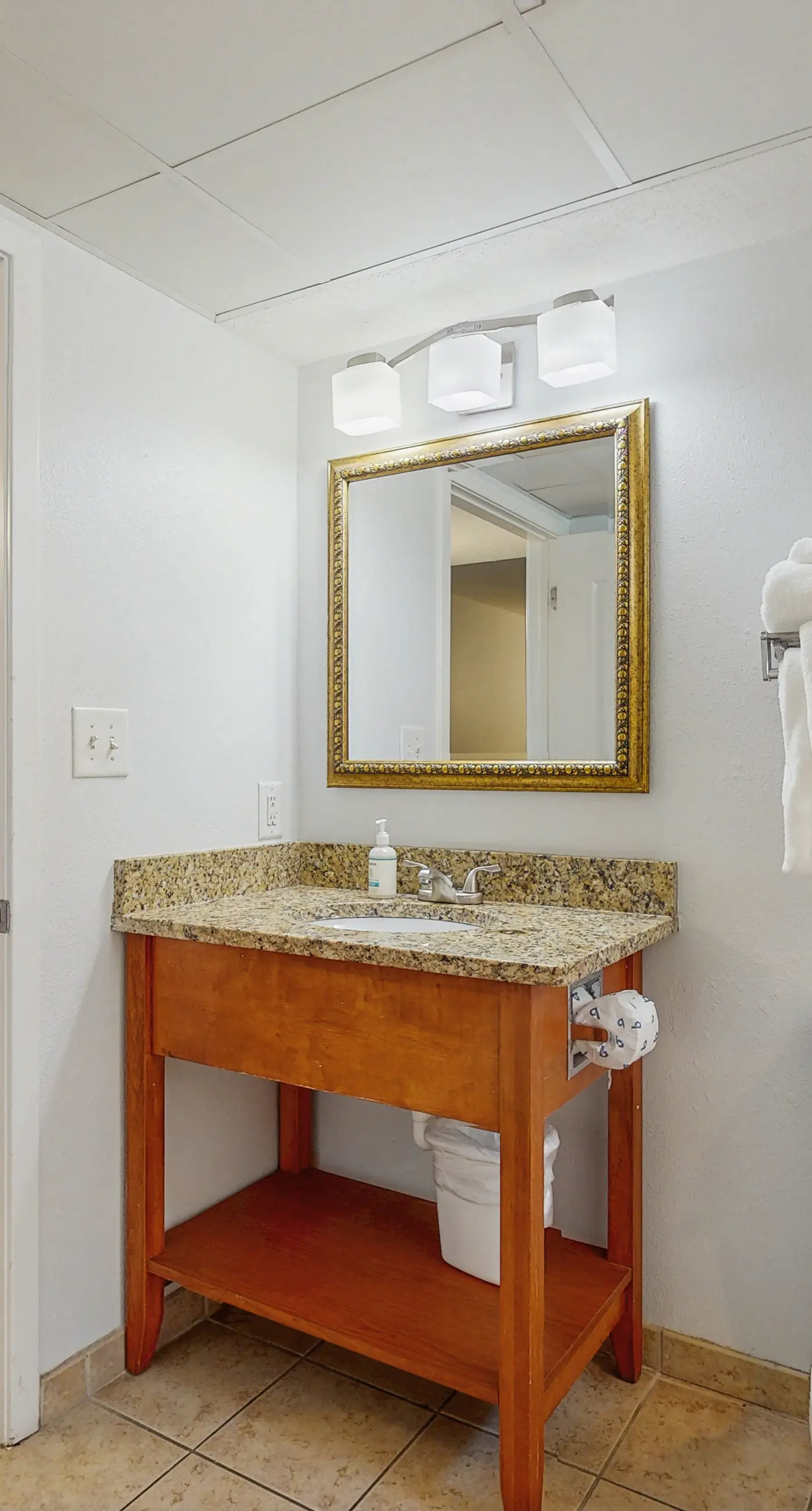 Carolinian Beach Resort 1036