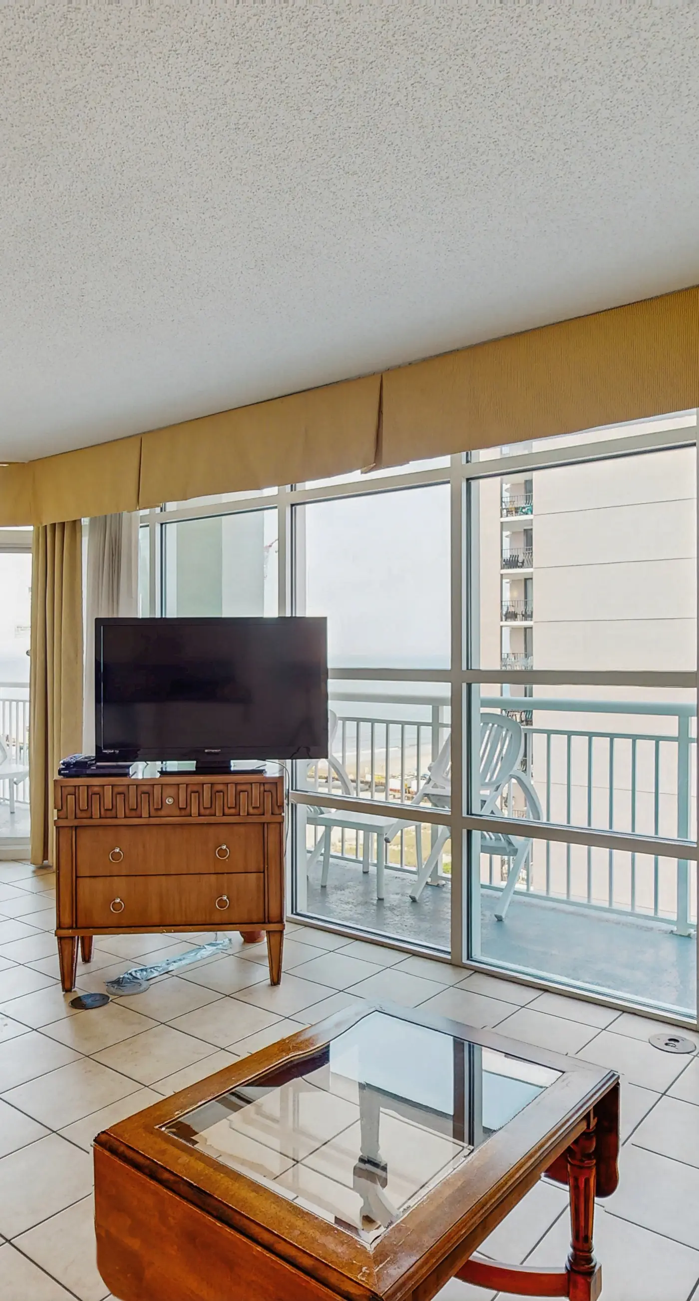 Carolinian Beach Resort 1036