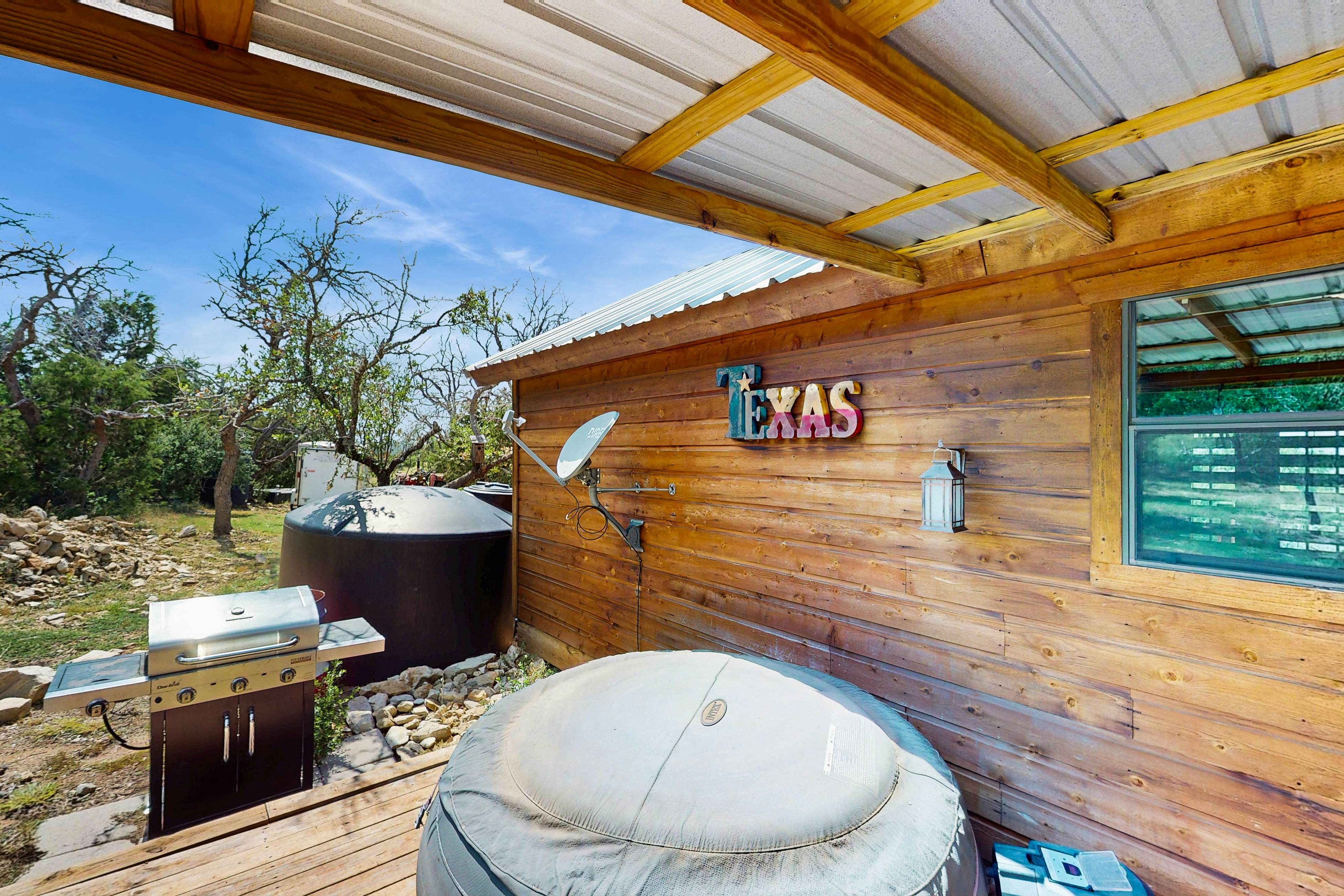 River’s SkyView Lodge