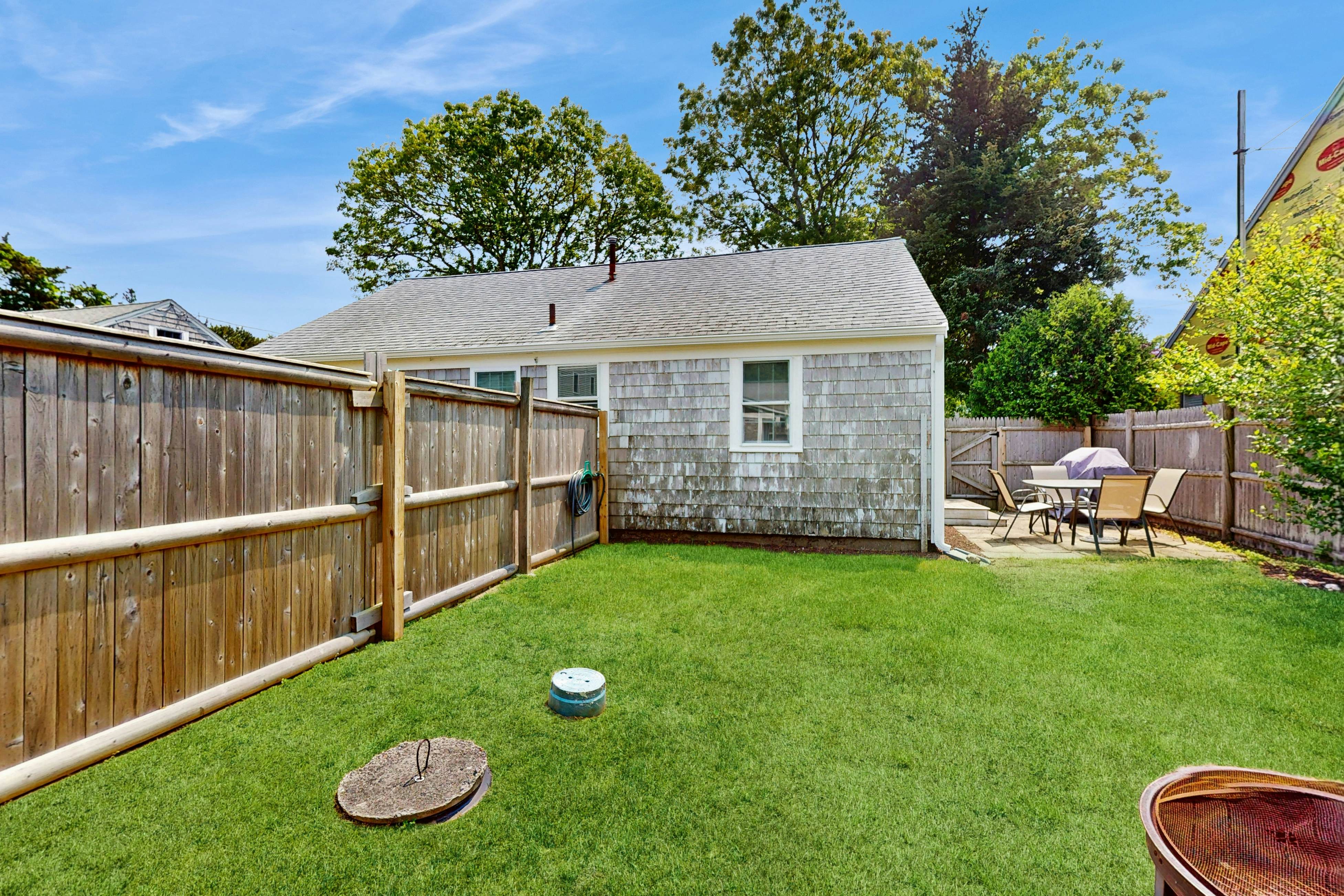 Salty Kisses Unit 20