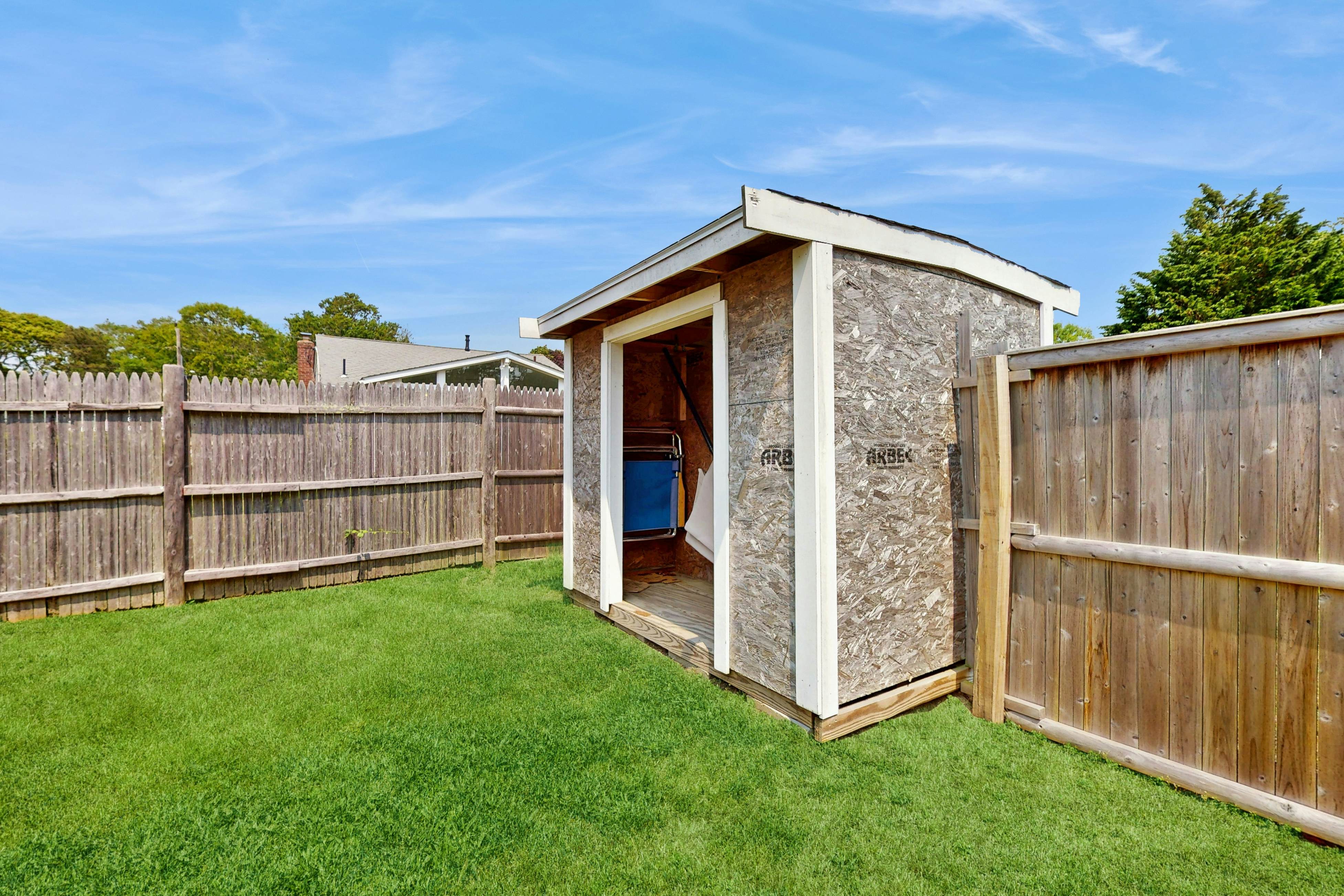 Salty Kisses Unit 20