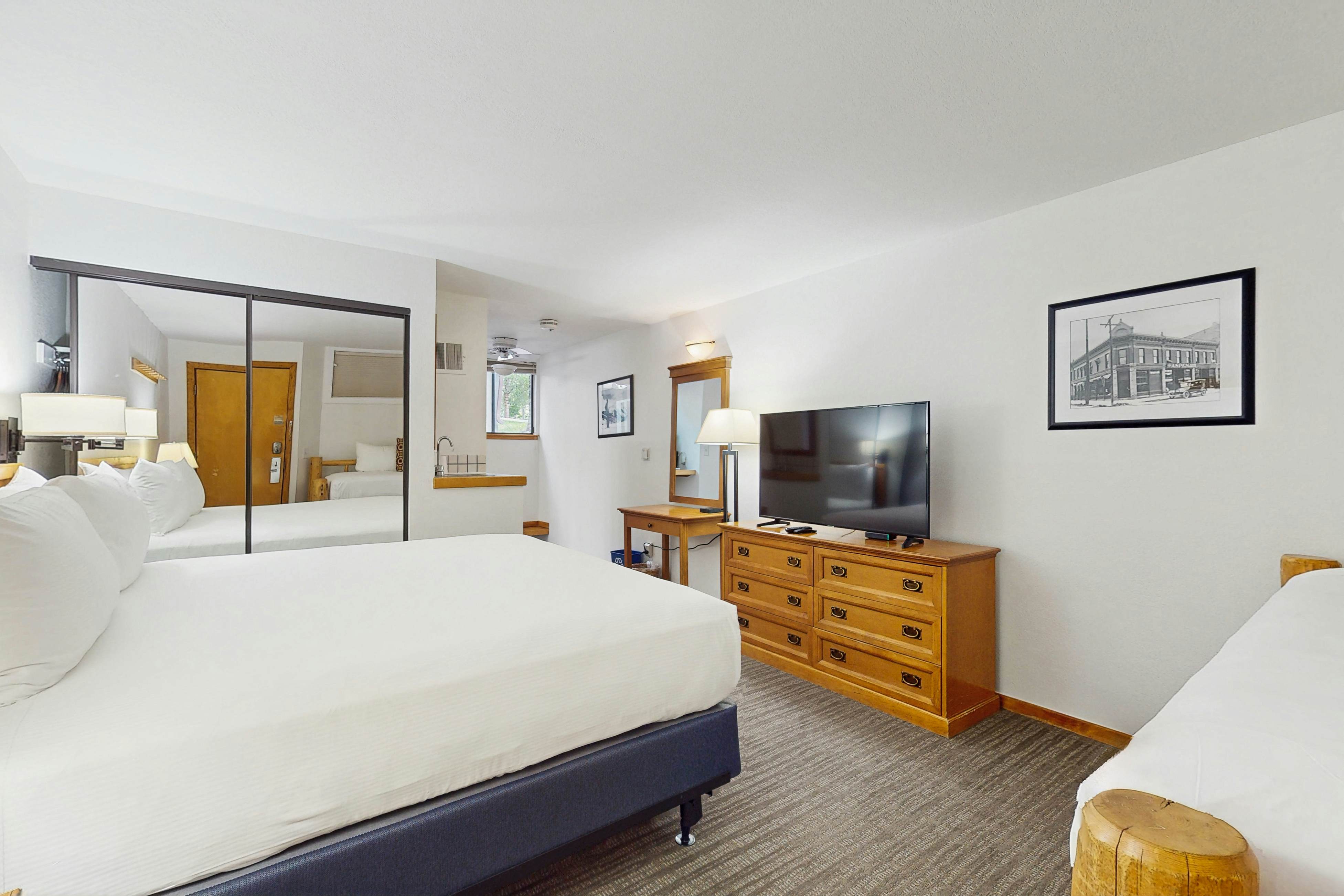 Aspen Mountain Lodge 100