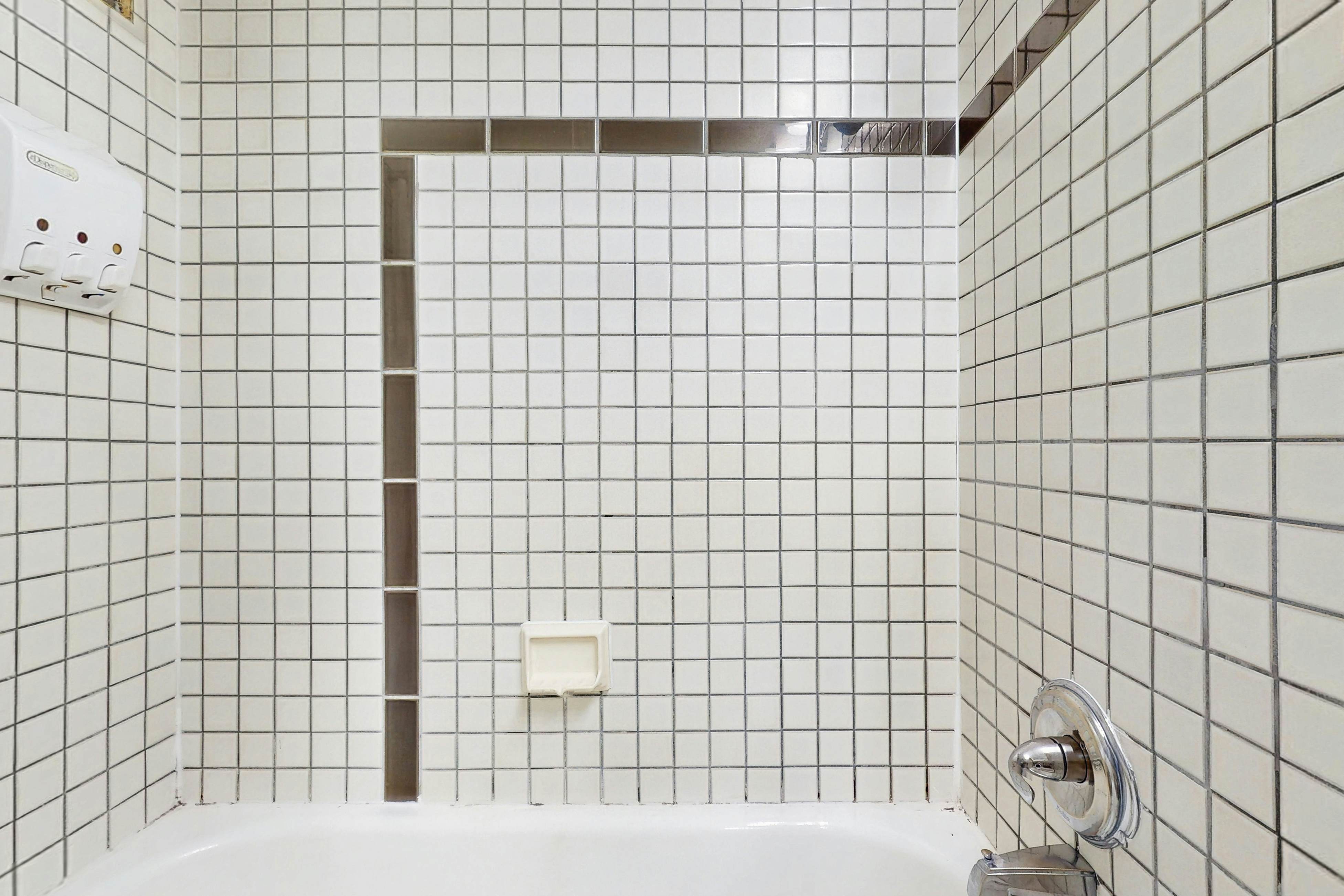 Aspen Mountain Lodge 100