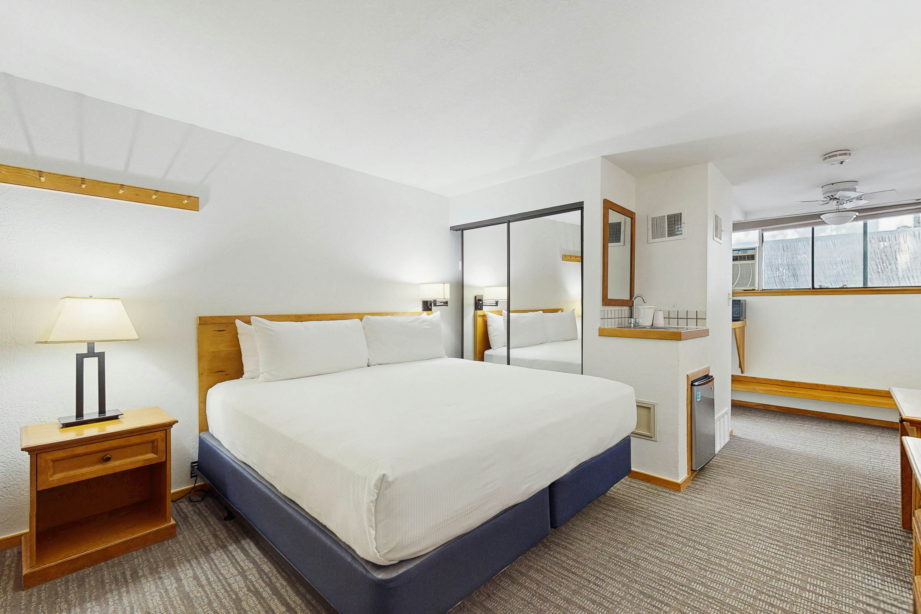 Aspen Mountain Lodge 100