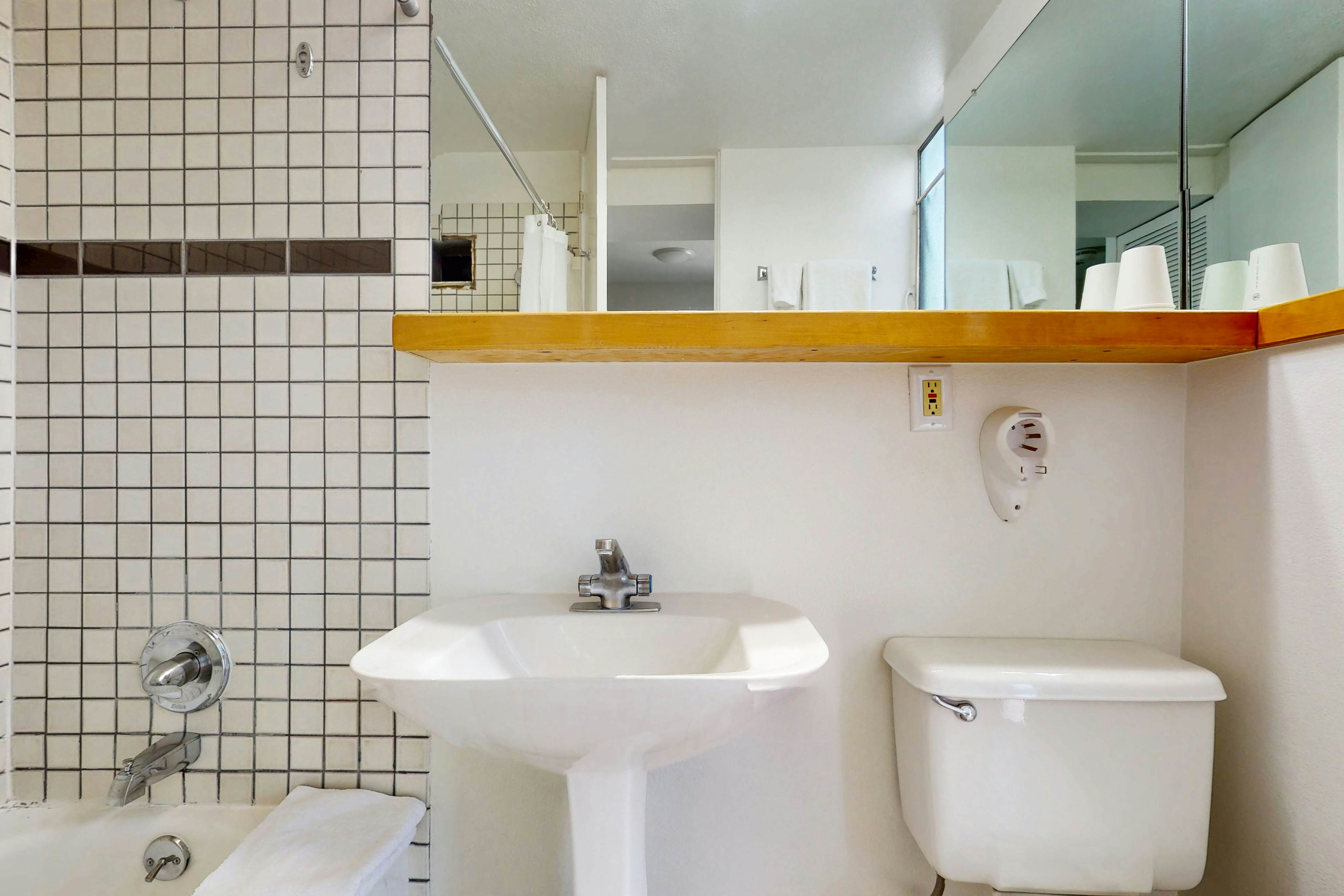 Aspen Mountain Lodge 200