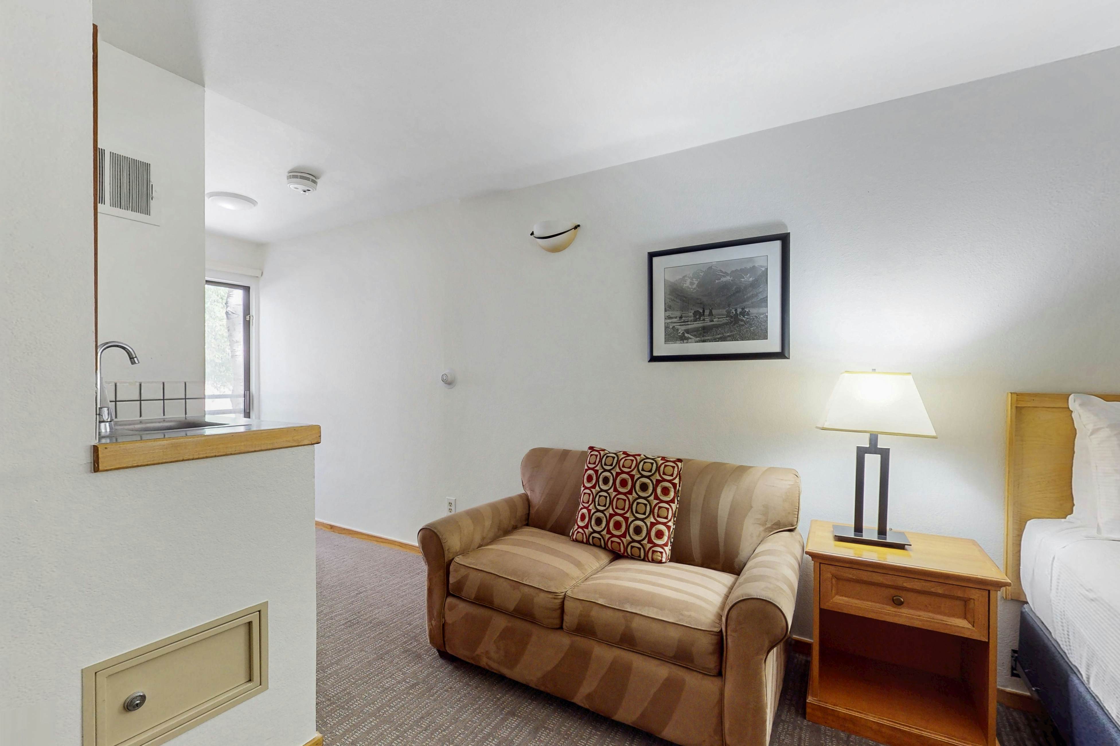 Aspen Mountain Lodge 200