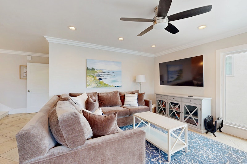 T-STREET Beach Bungalow