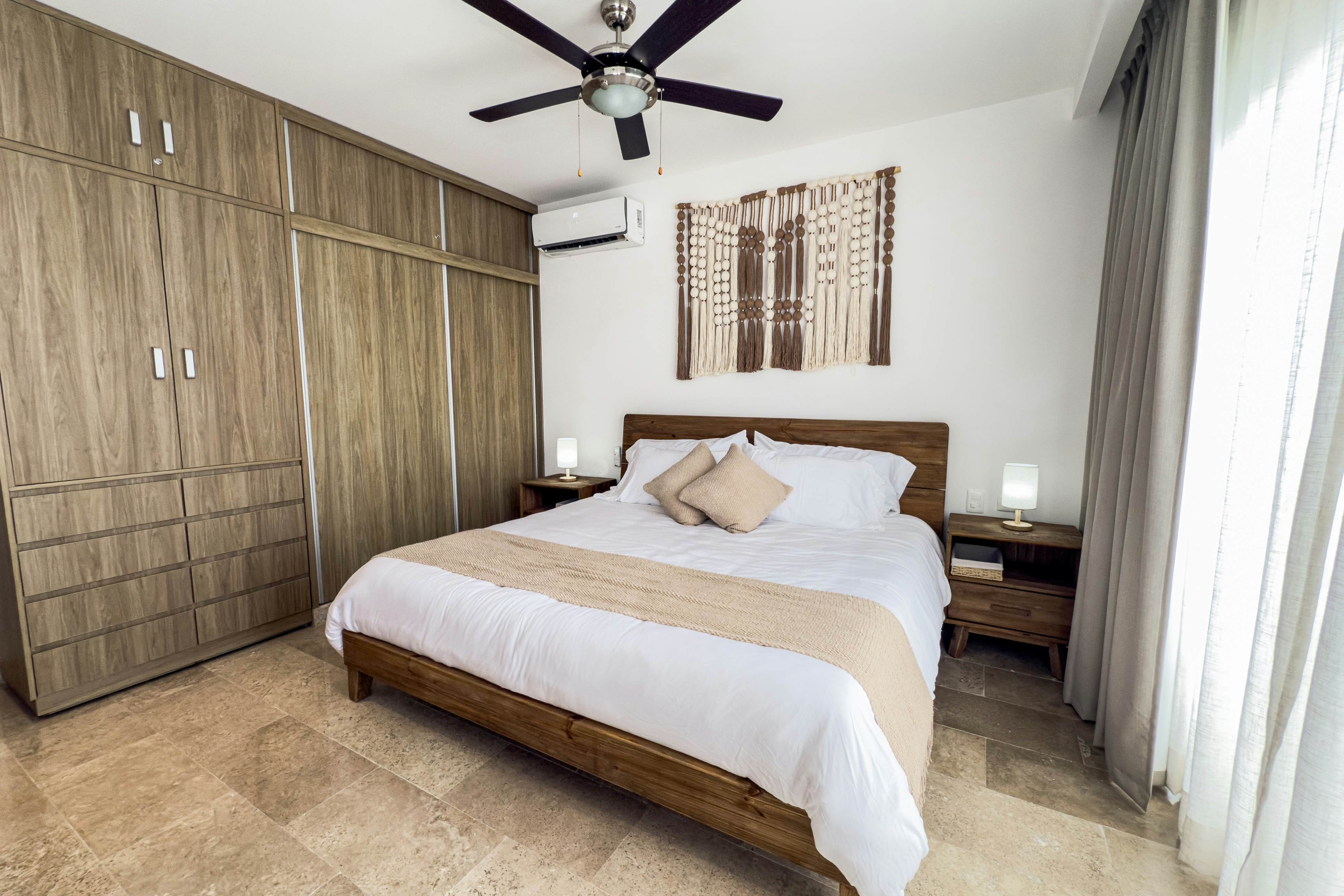 Luna de Arena at Ipana