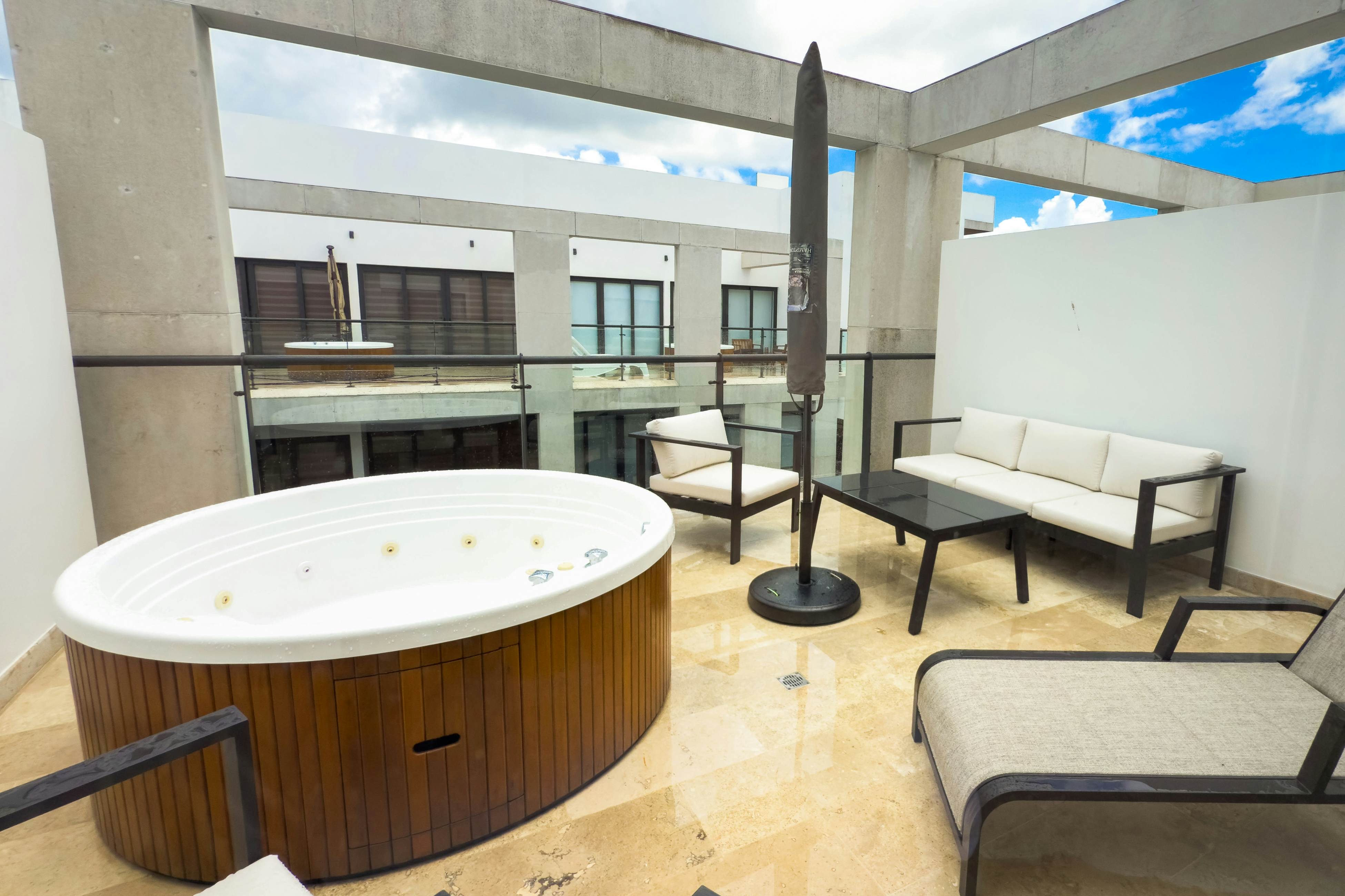 Luna de Arena at Ipana