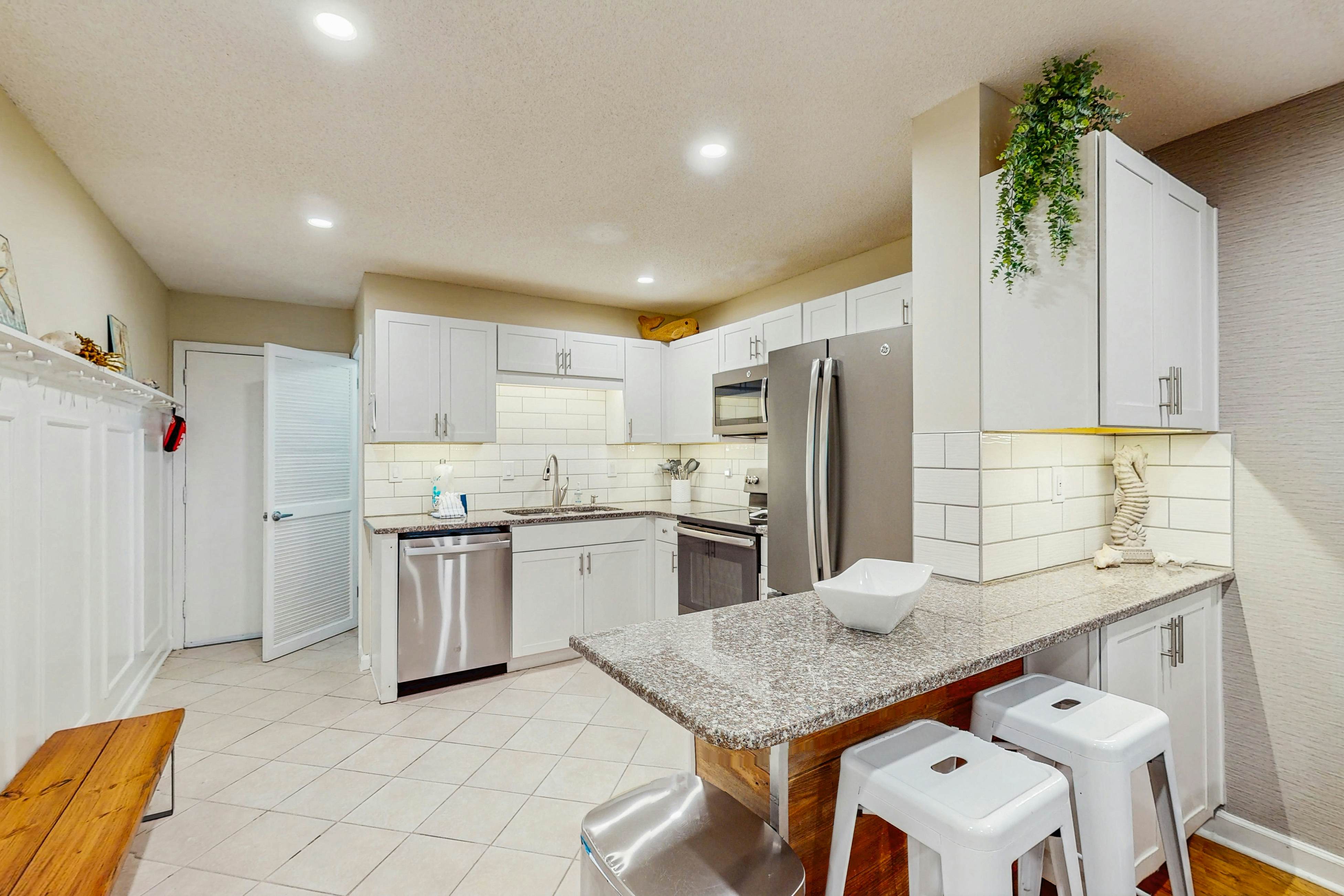 Spa on Port Royal Sound 1225