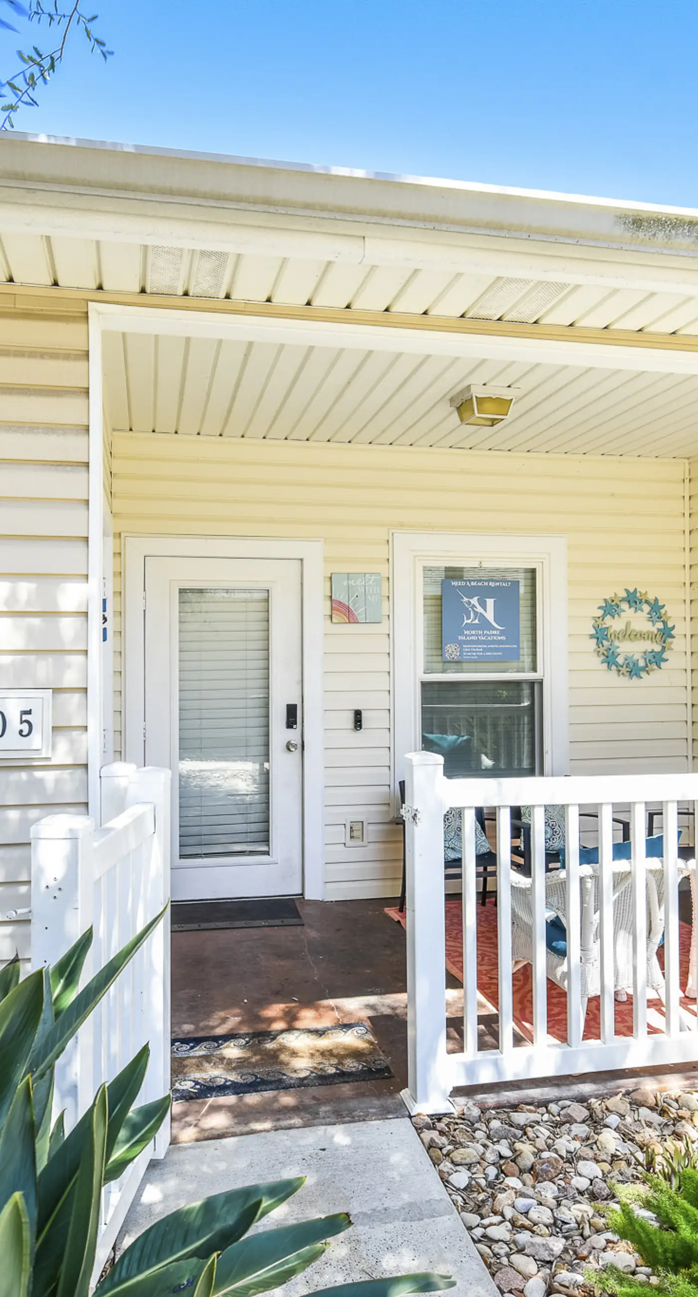 Palm Bay 305