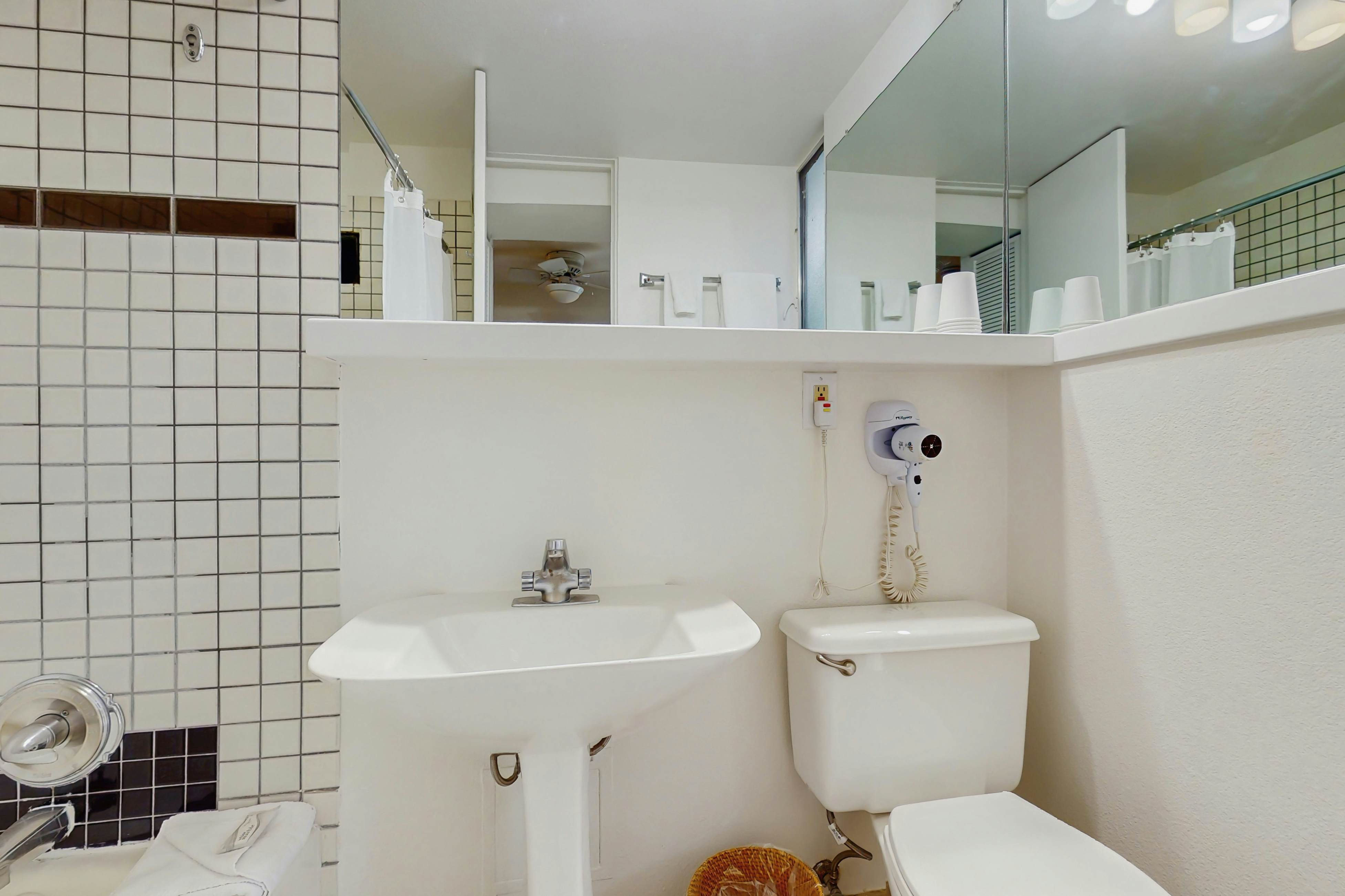 Aspen Mountain Lodge 300