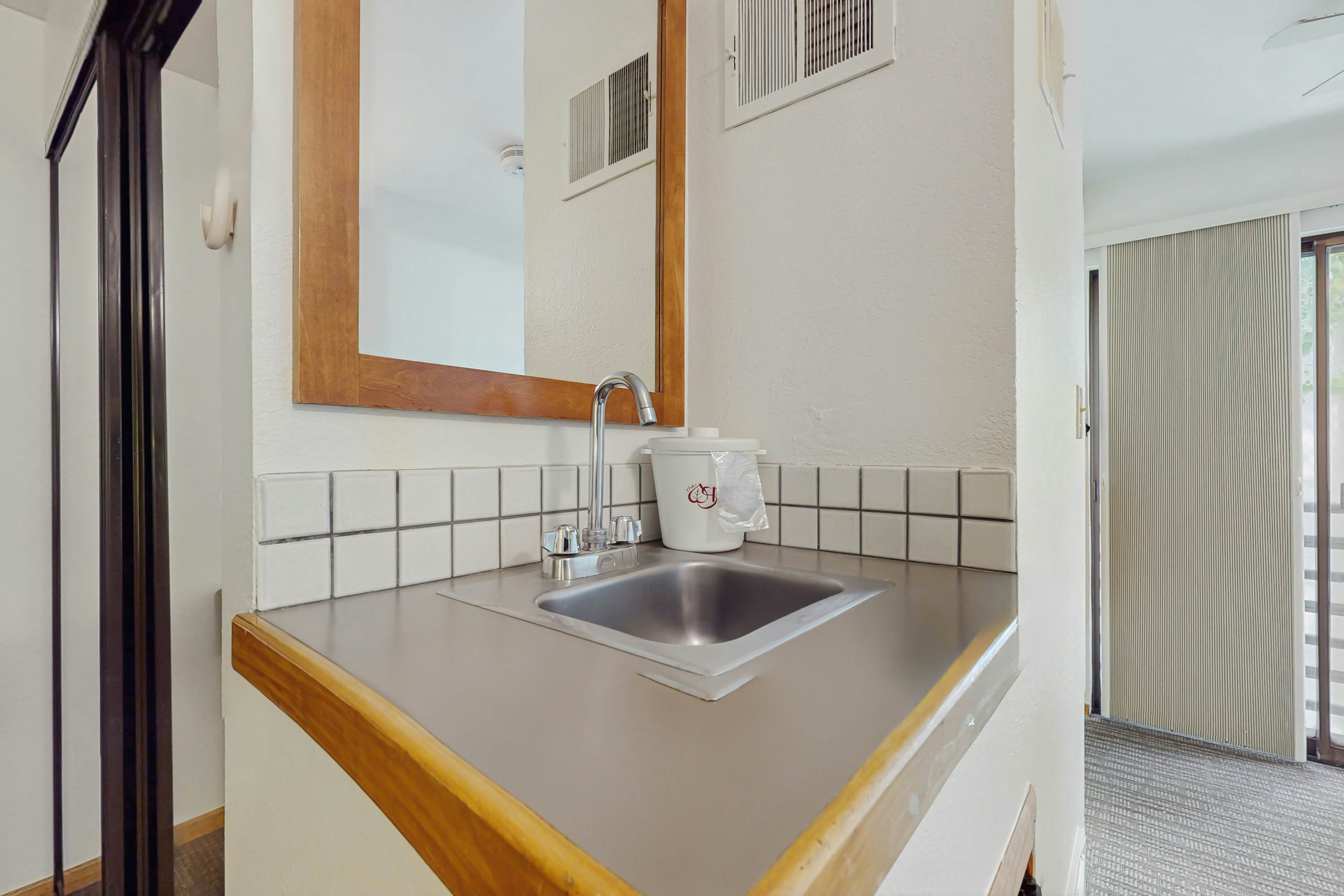 Aspen Mountain Lodge 300