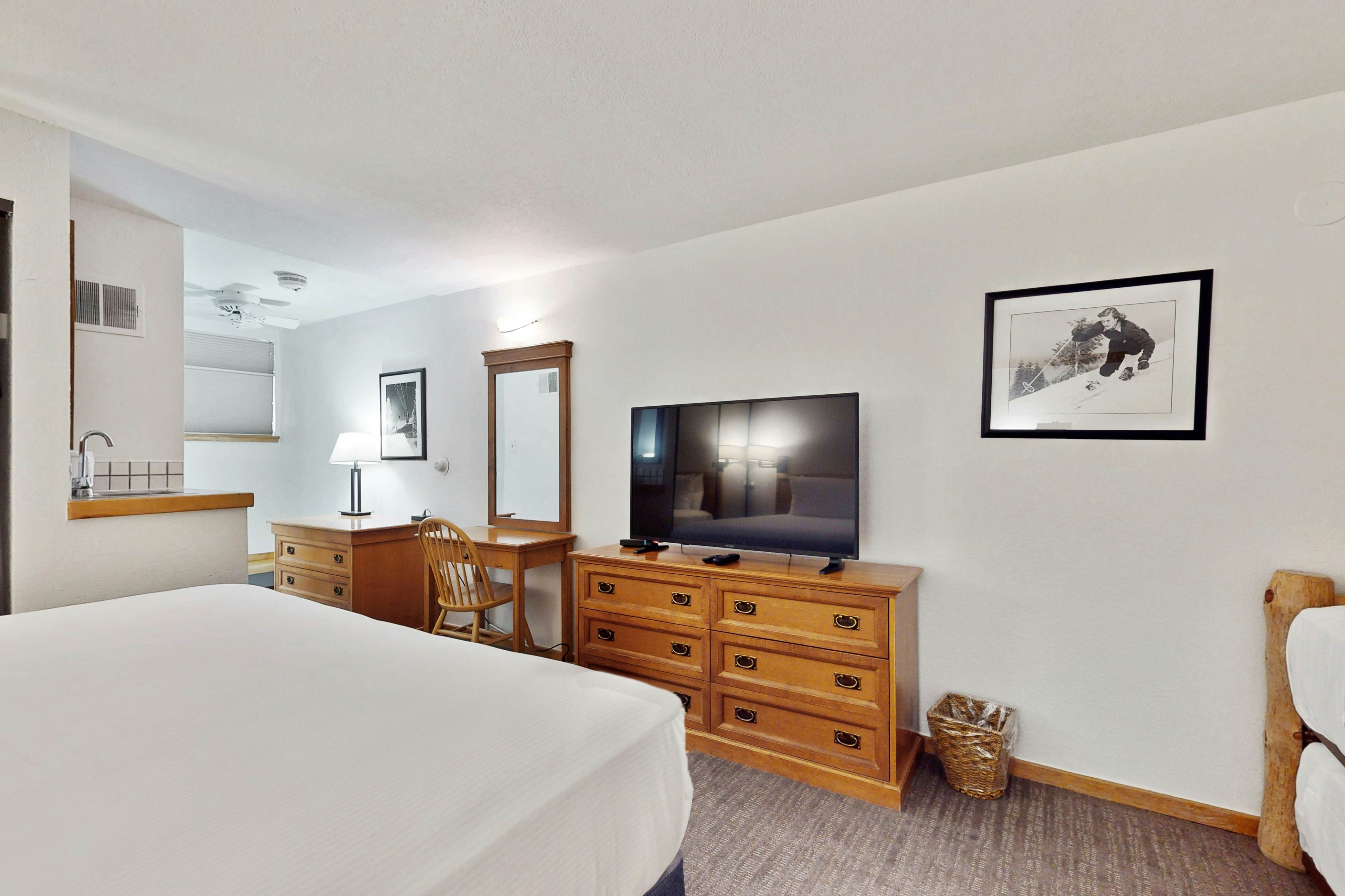 Aspen Mountain Lodge 111