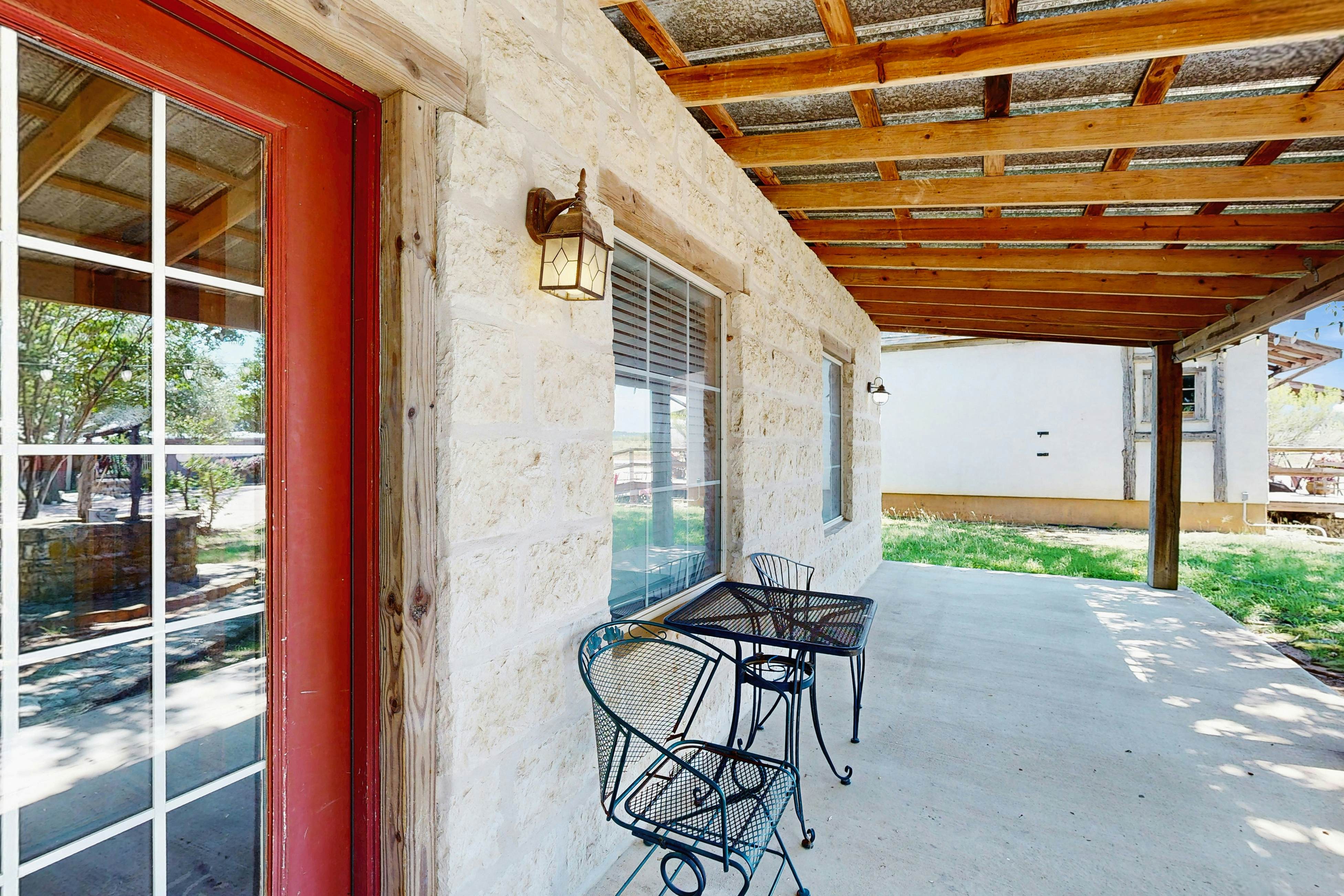 Historic Rocky Hill - Malbec Suite