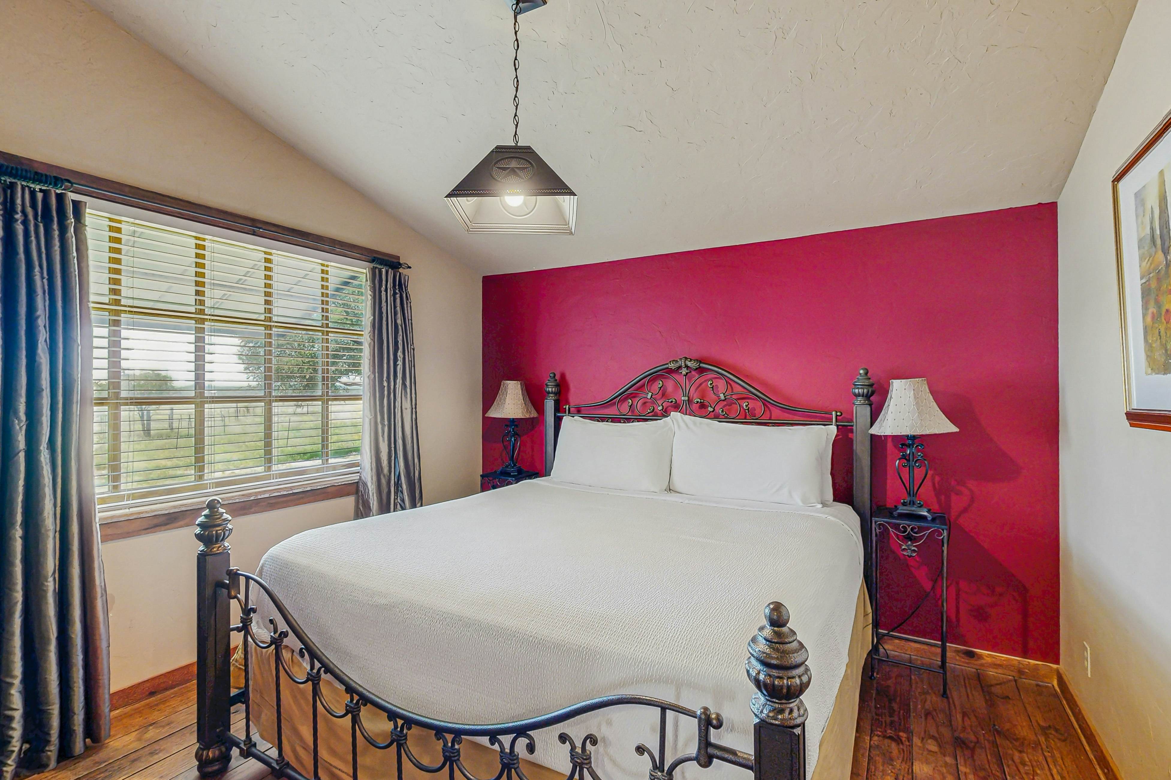 Historic Rocky Hill - Bordeaux Suite