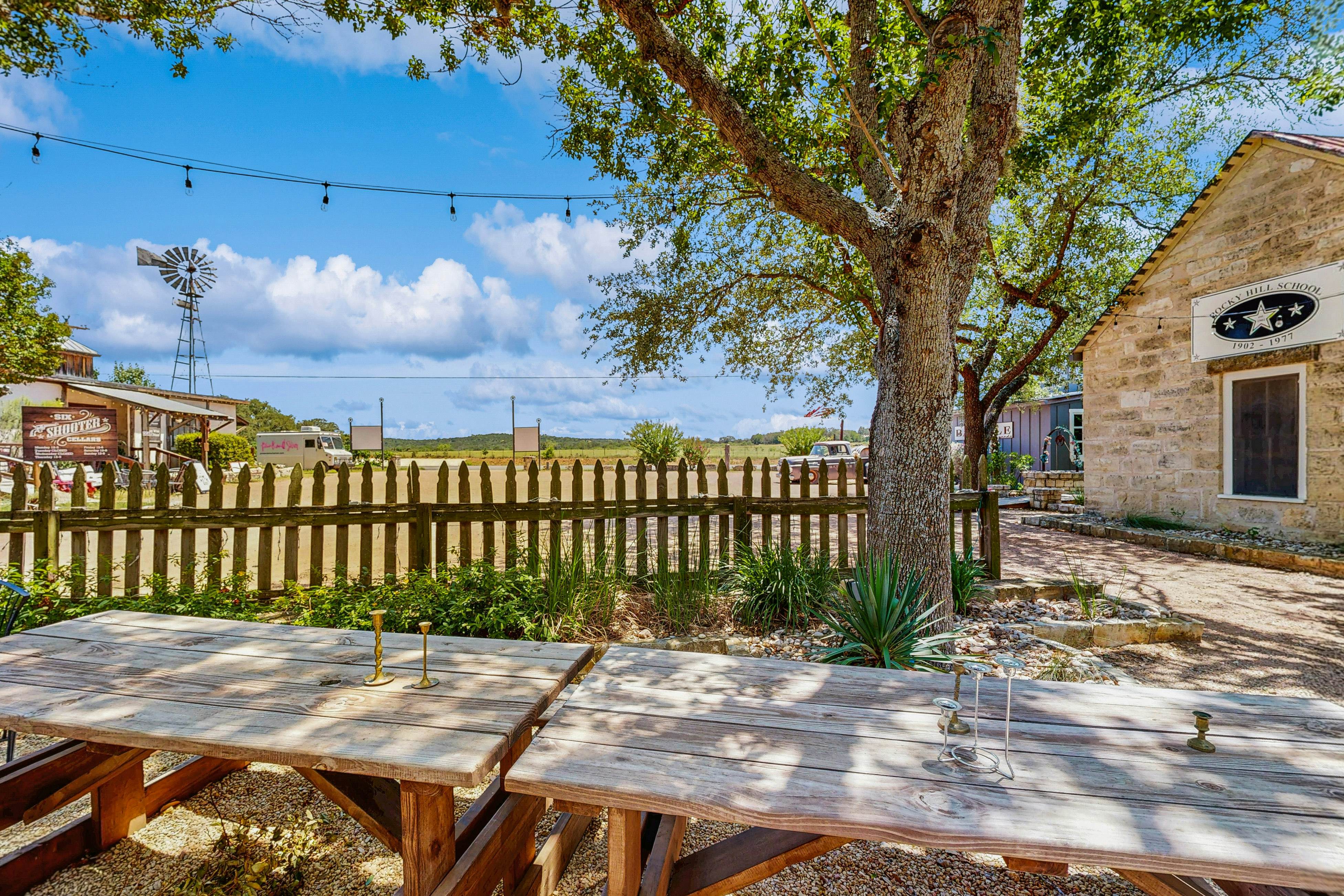 Historic Rocky Hill - Bordeaux Suite