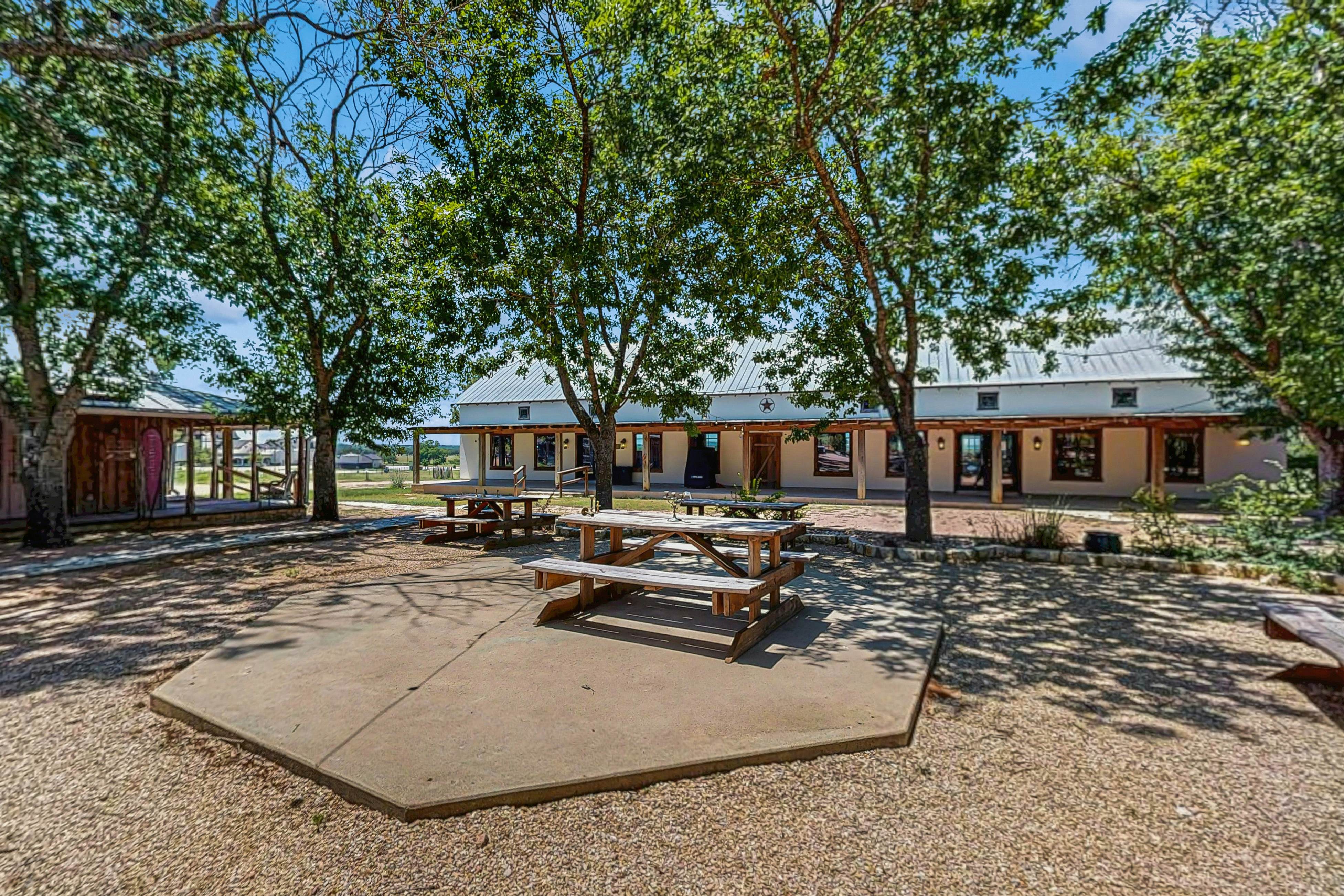 Historic Rocky Hill - Bordeaux Suite