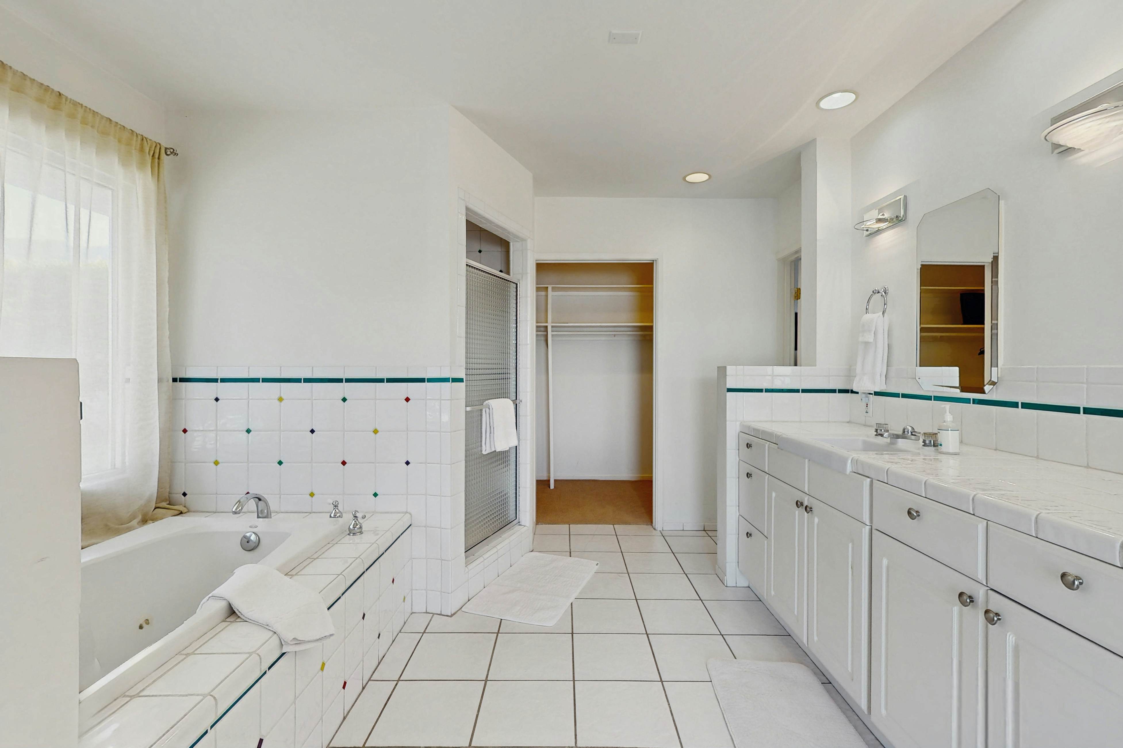 Oscar Mayer House - 1050