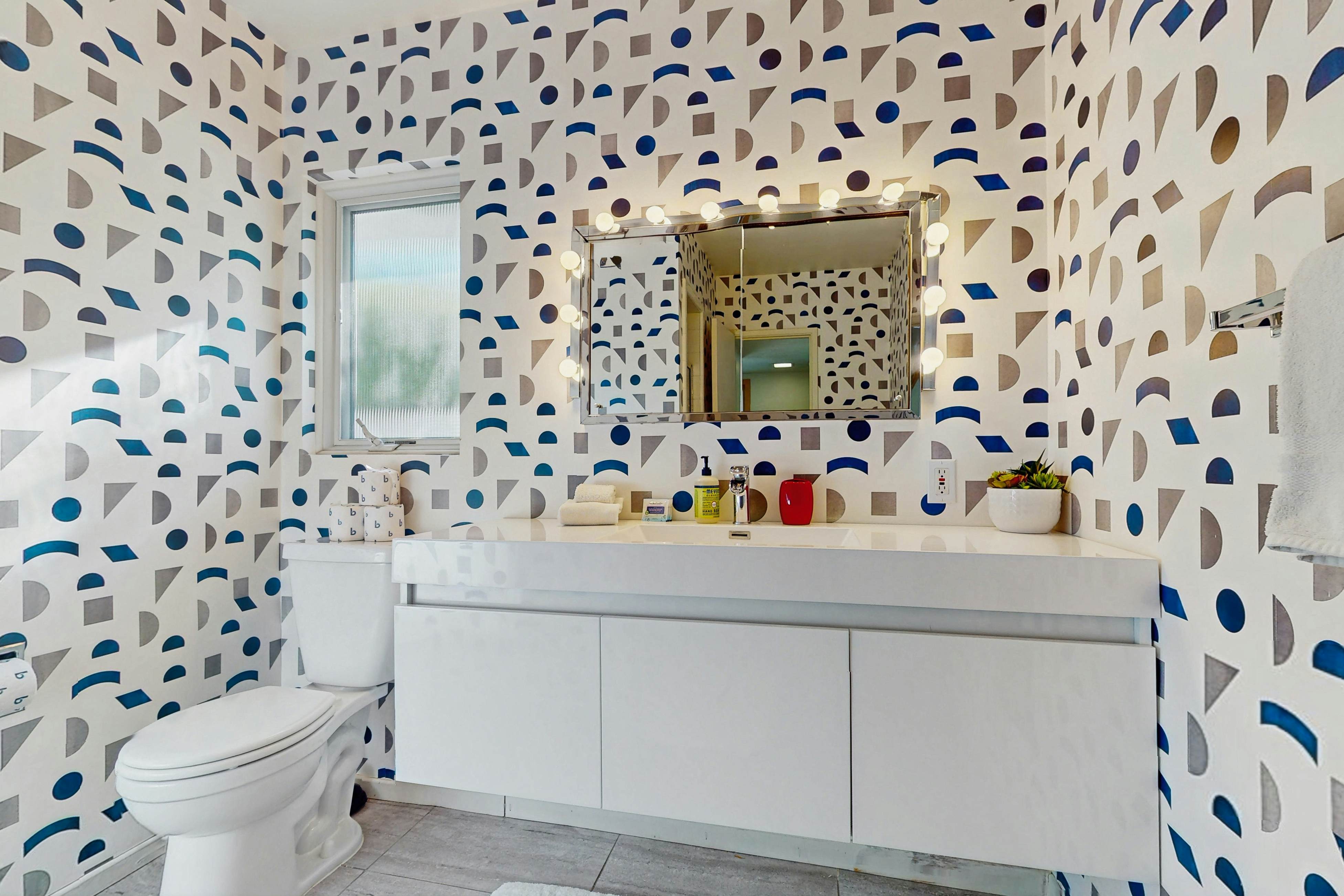 Oscar Mayer House - 1050